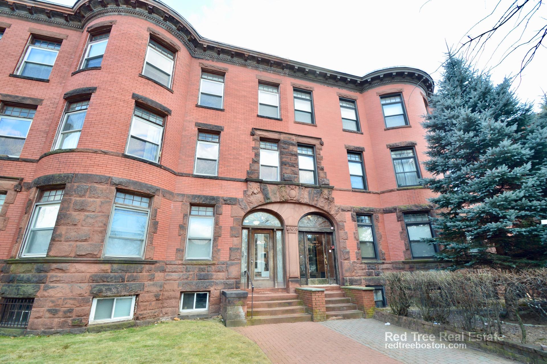 1801 Beacon St, Brookline