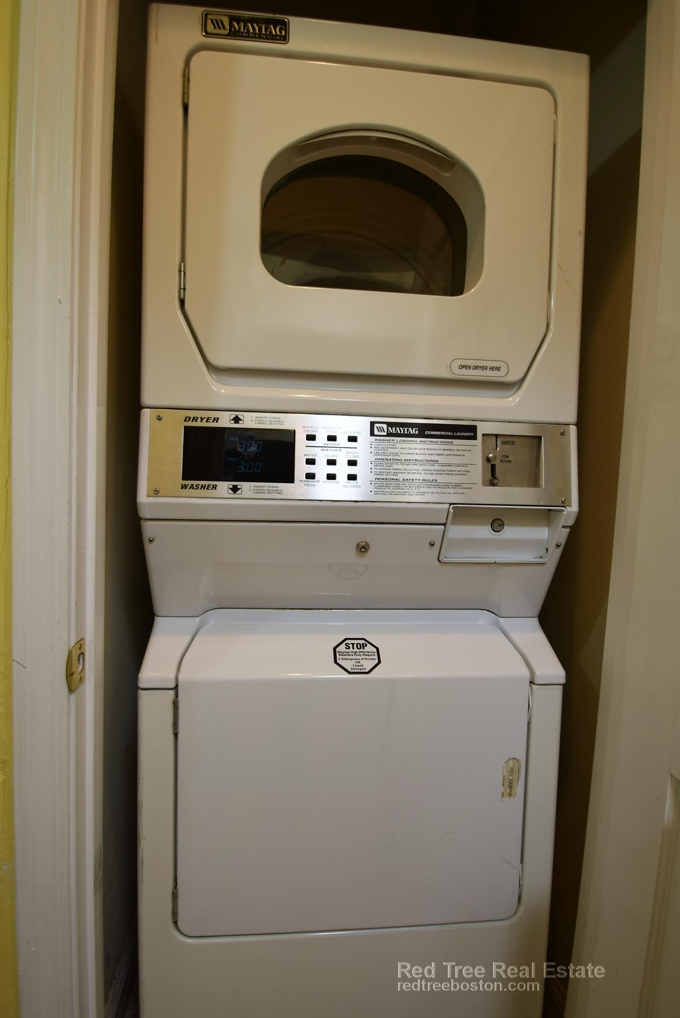 1689 Beacon St, Aspinwall Hill