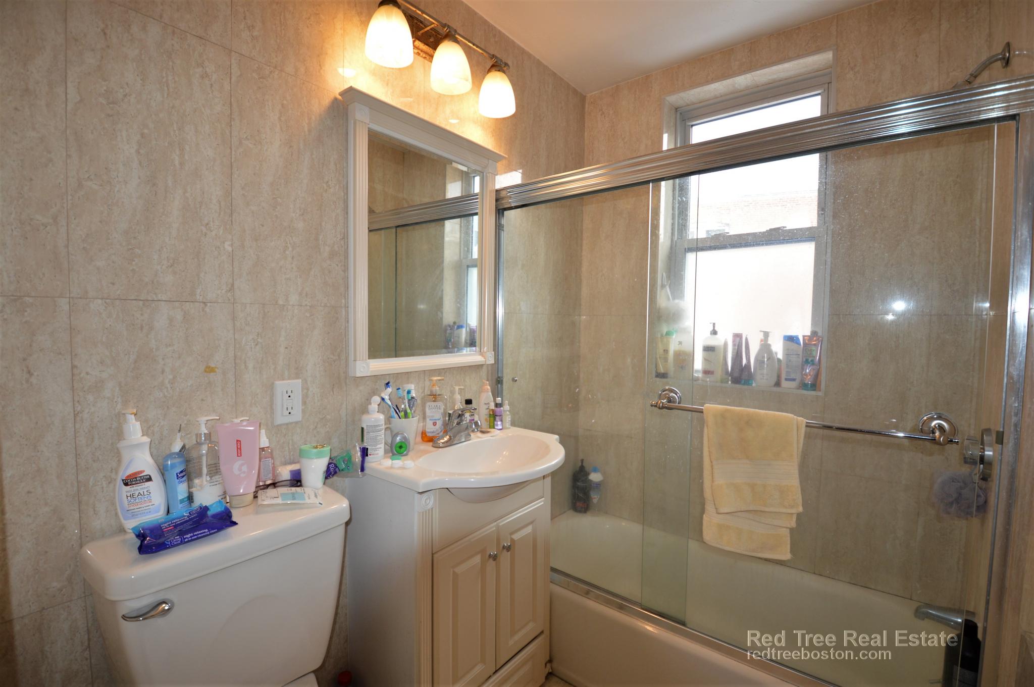 69 Babcock St, North Brookline