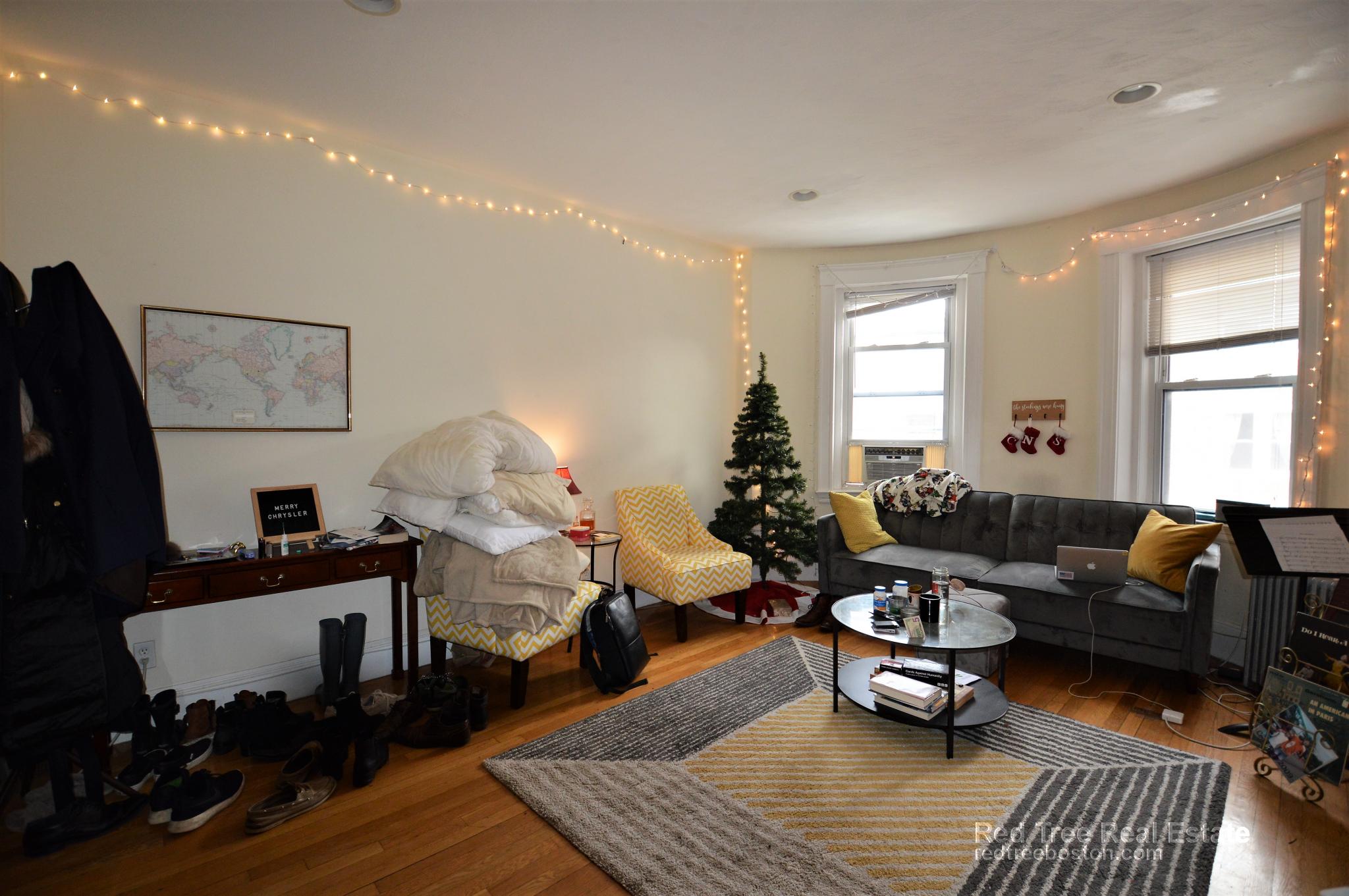 69 Babcock St, North Brookline