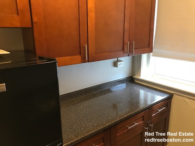 1185 Boylston St, Fenway