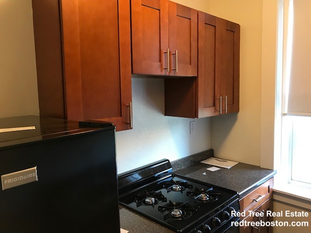 1179 Boylston St, Fenway