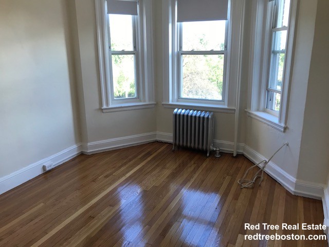 1179 Boylston St, Fenway