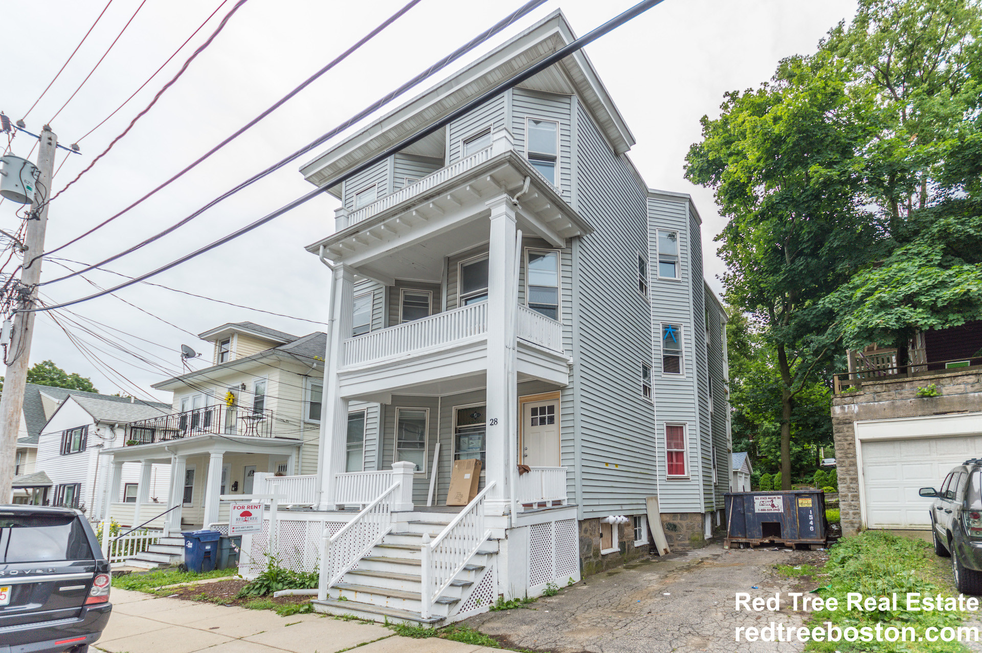 4 bed, 2 bath apartment for rent at 28 Hunnewell Ave Unit 3, Brighton