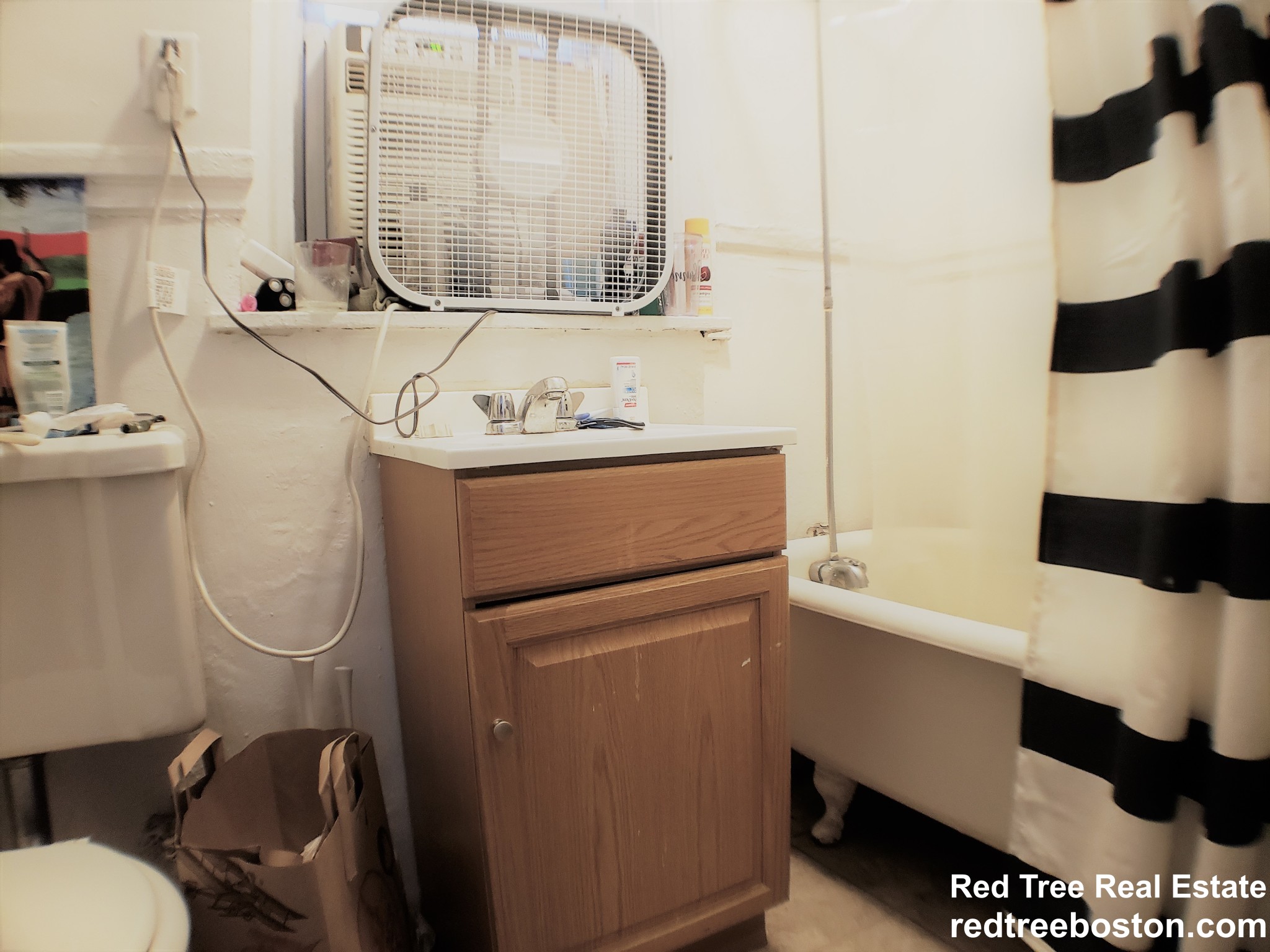 7 Mount Hood Rd, Brighton