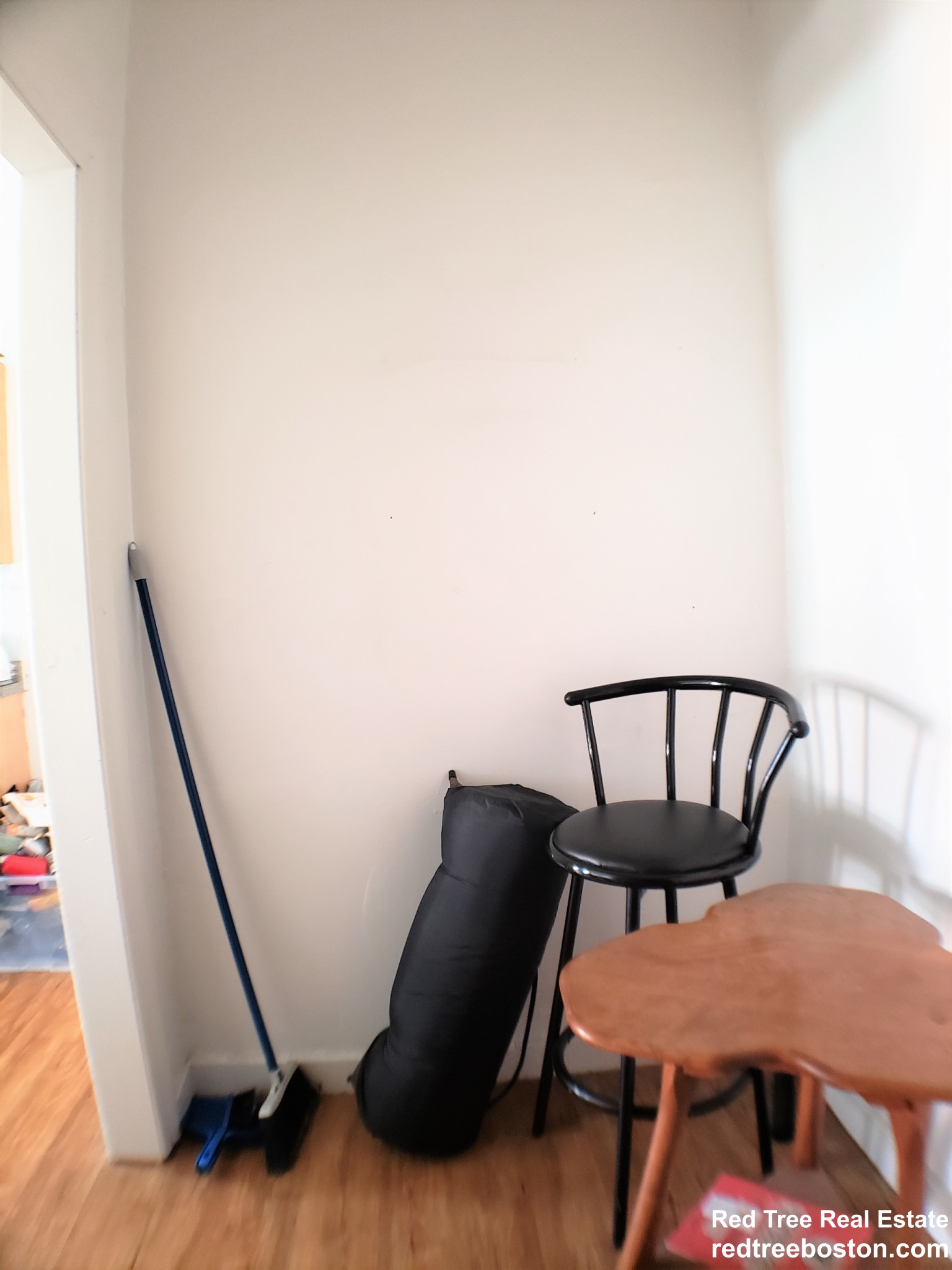 7 Mount Hood Rd, Brighton