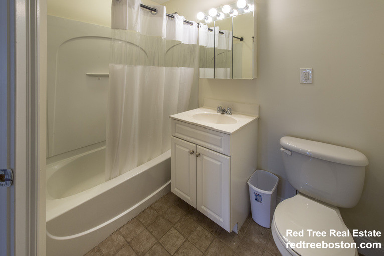 55 Ashford St, Allston