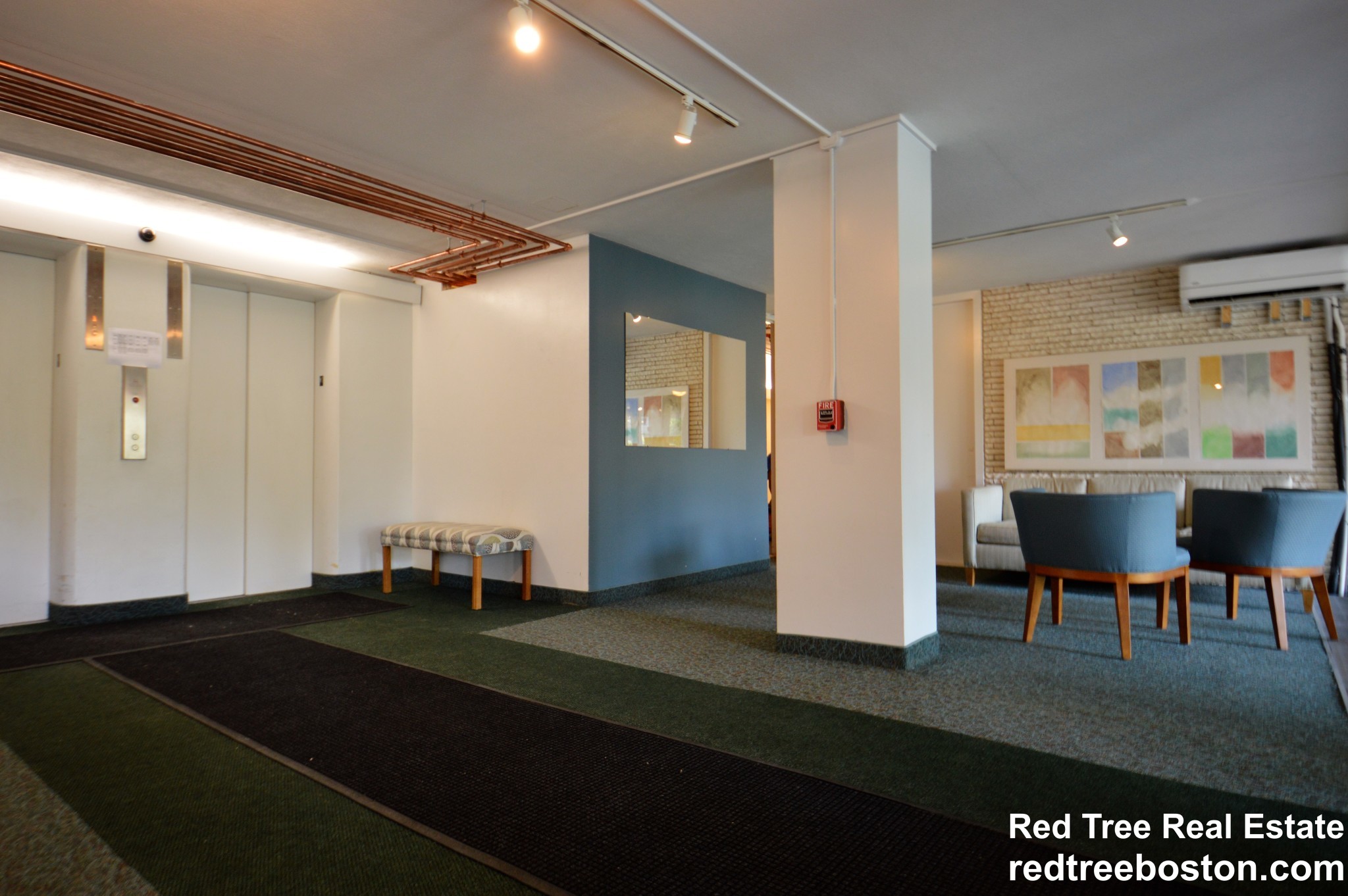 60 Babcock St, North Brookline