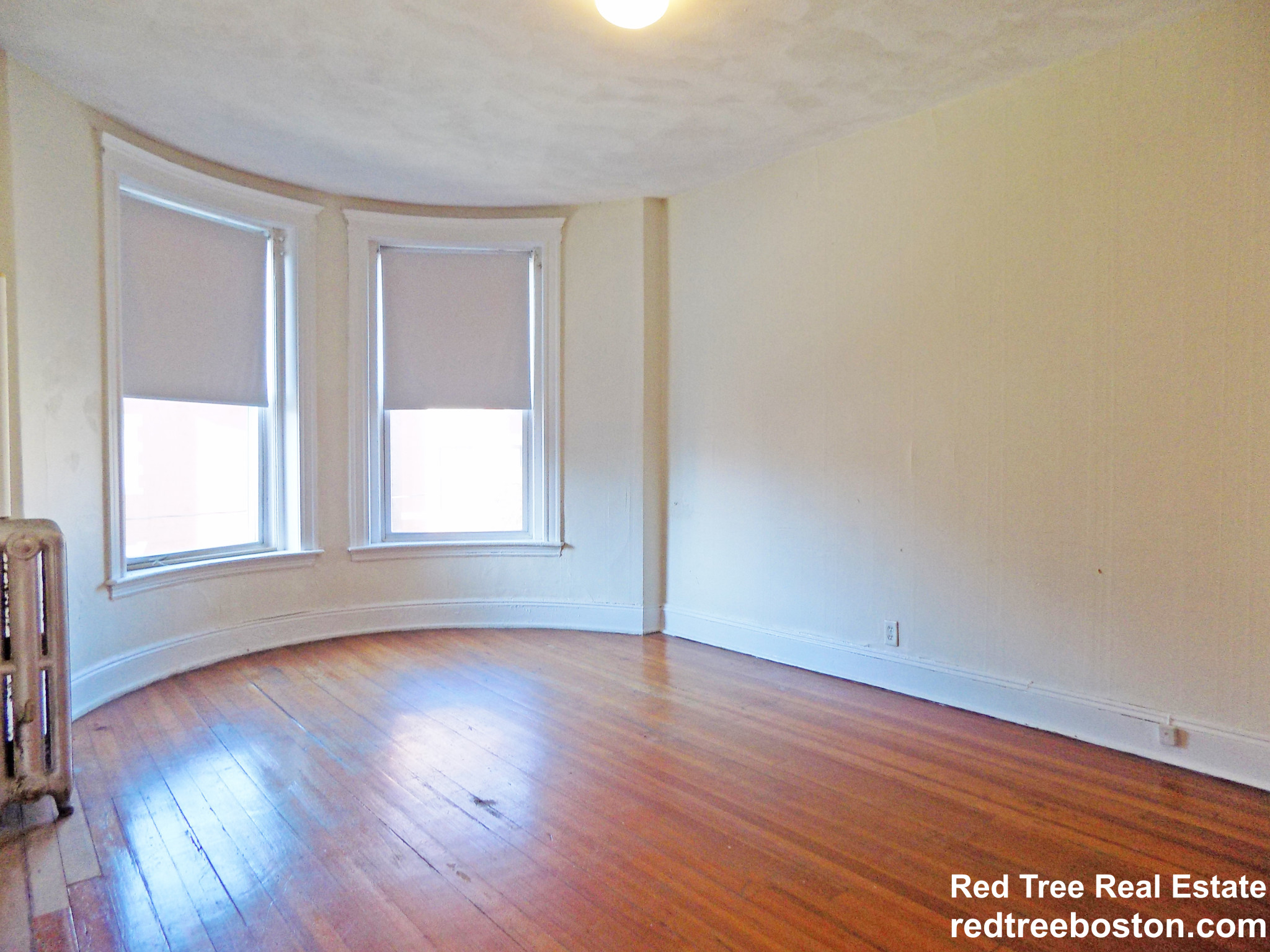 7 Mount Hood Rd, Brighton