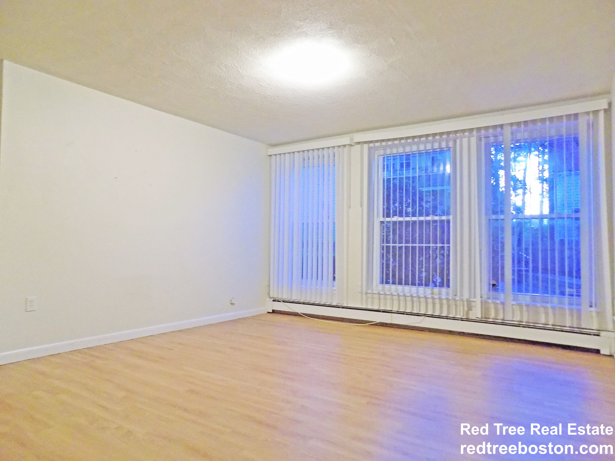 2045 Commonwealth Ave, Brighton