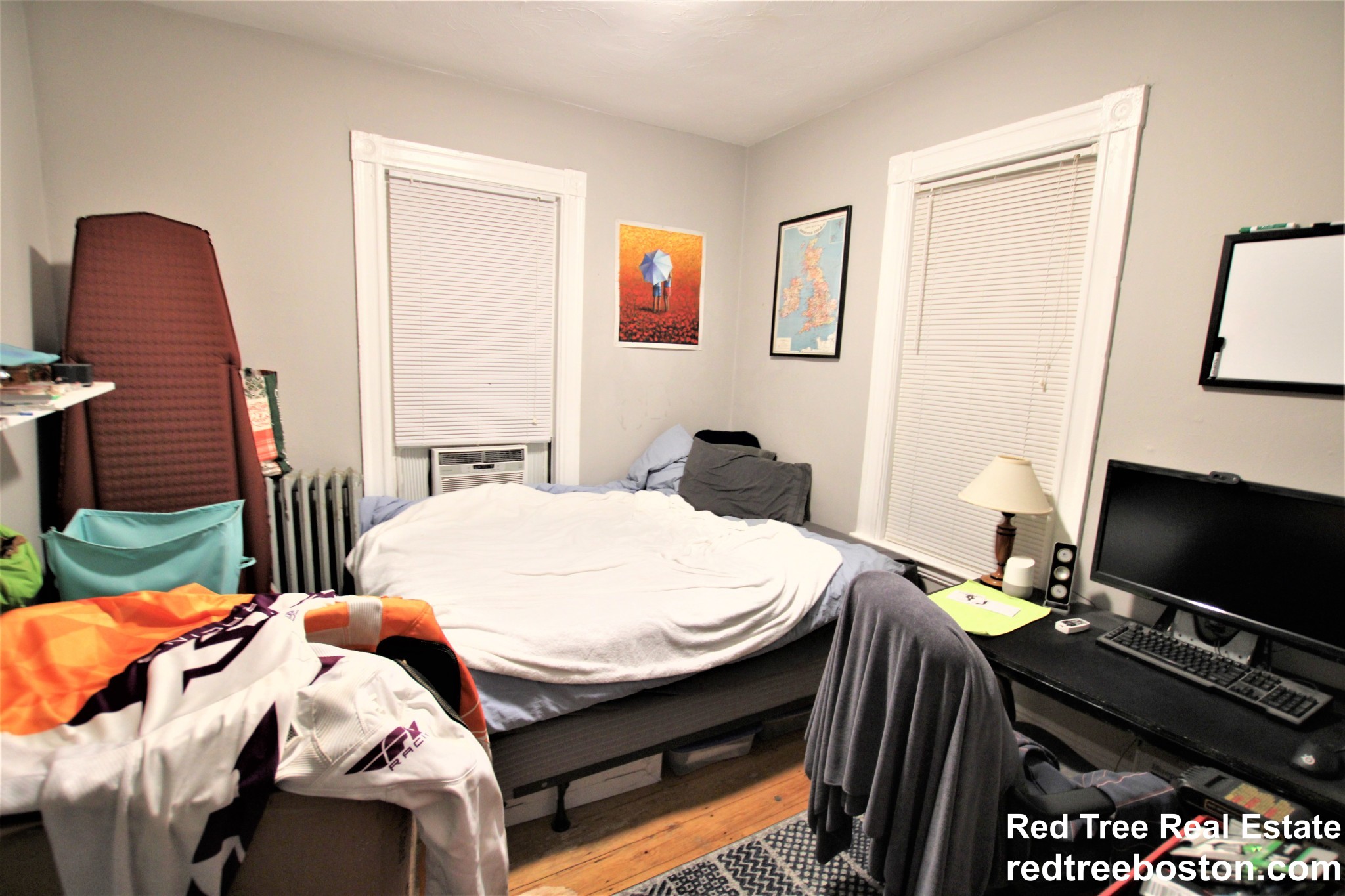 8 Sunset St, Mission Hill