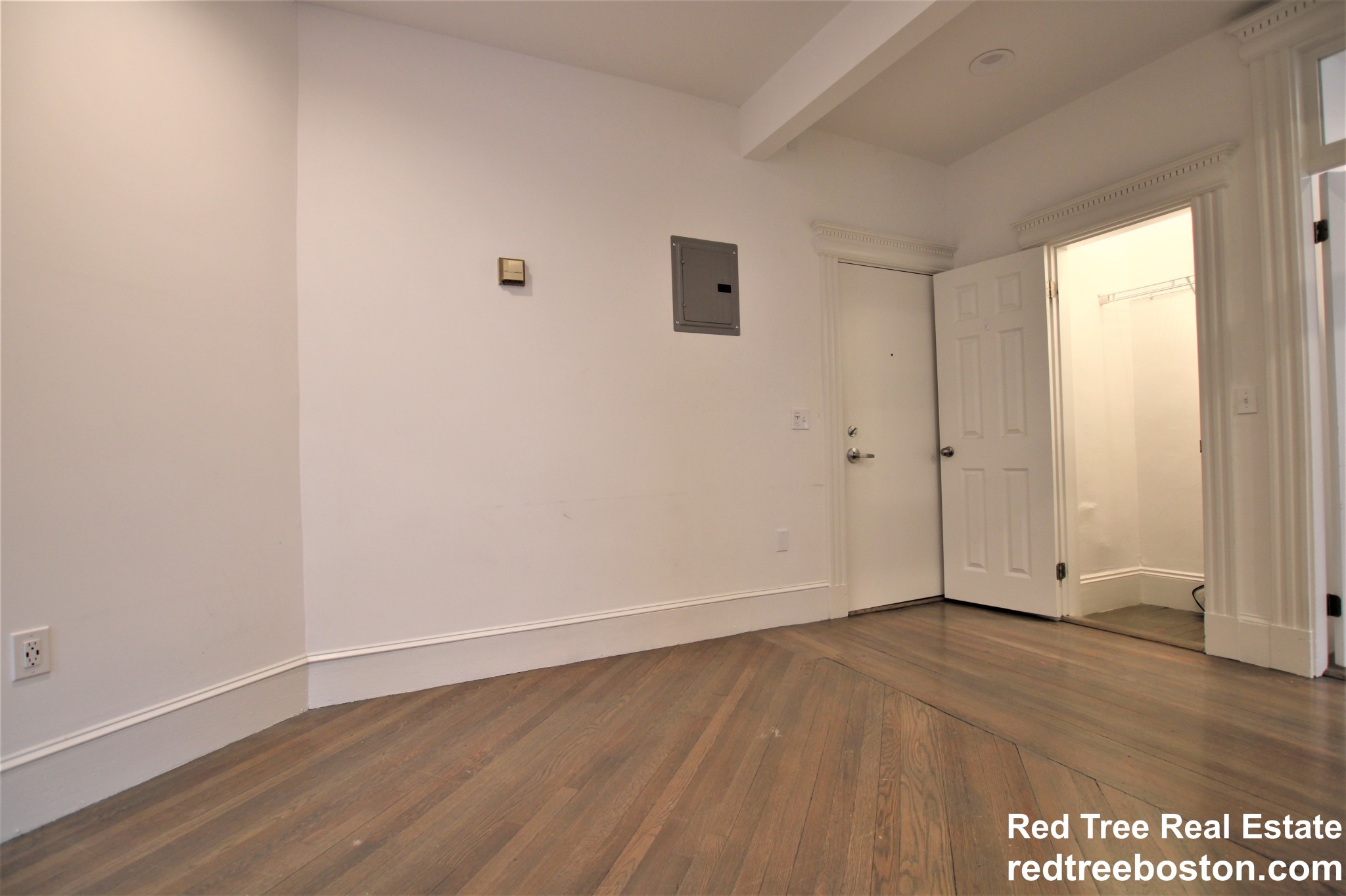 11 Queensberry St, Fenway