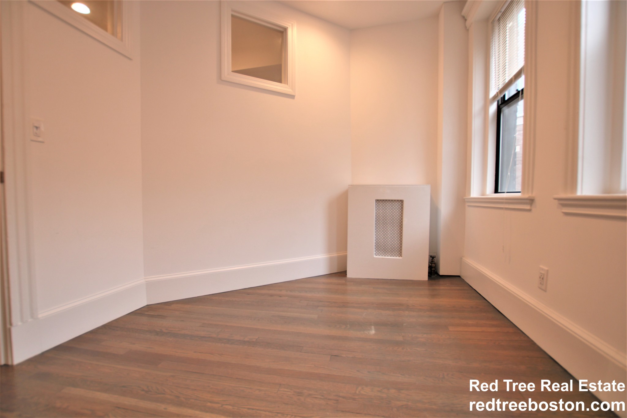 11 Queensberry St, Fenway