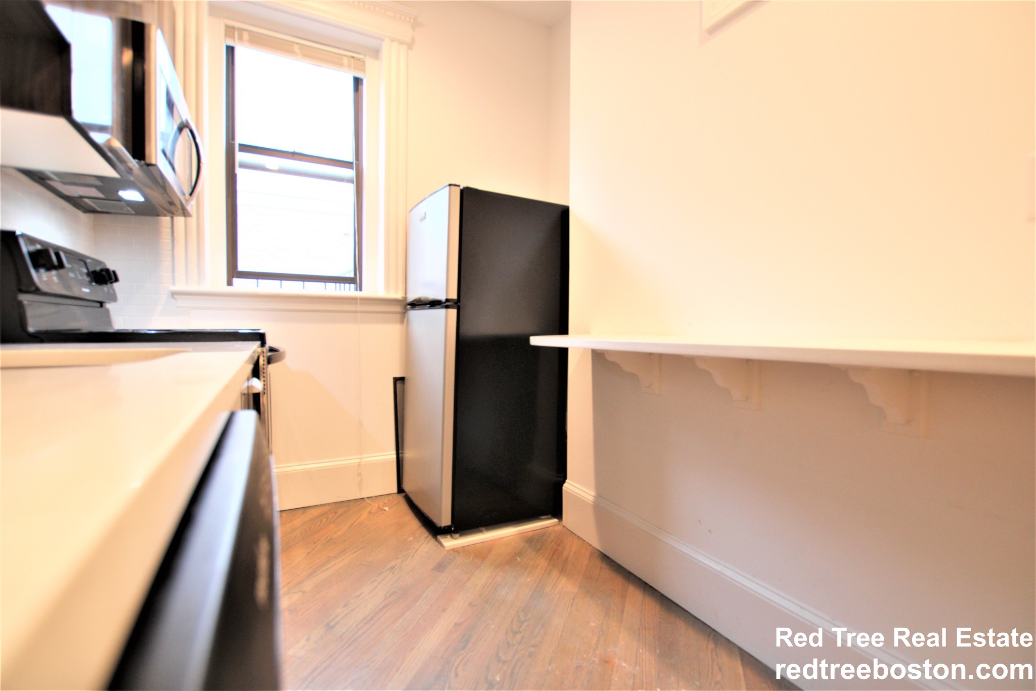 11 Queensberry St, Fenway