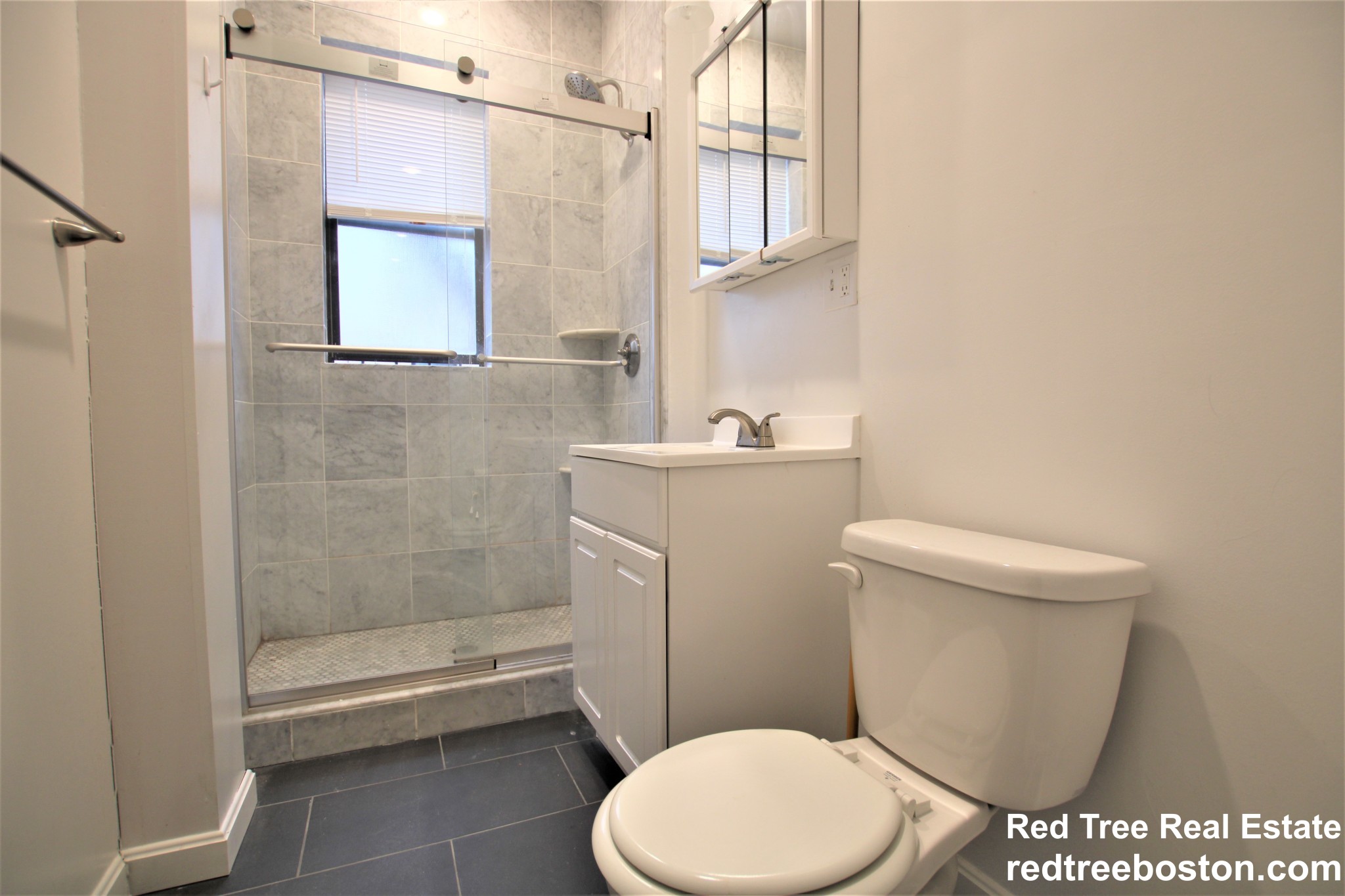 11 Queensberry St, Fenway