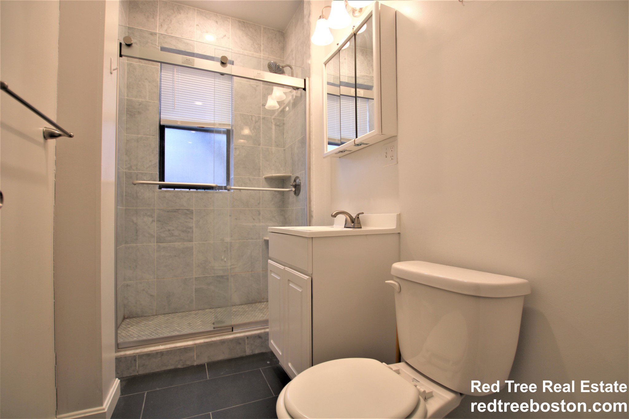 11 Queensberry St, Fenway