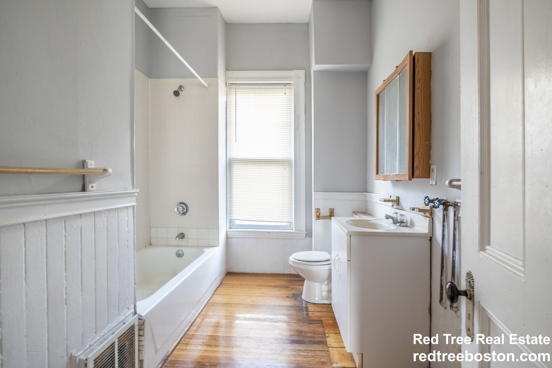 1 Cobden St, Roxbury