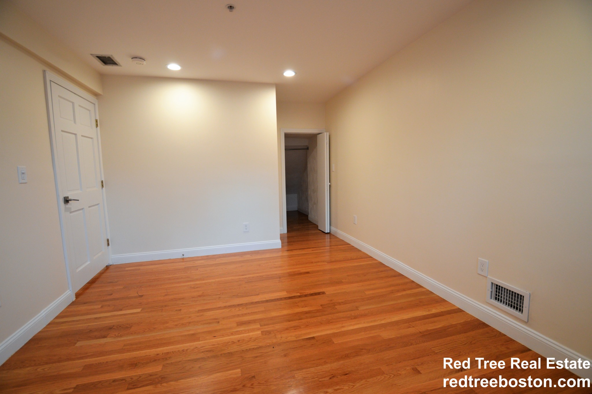 1801 Beacon St, Brookline