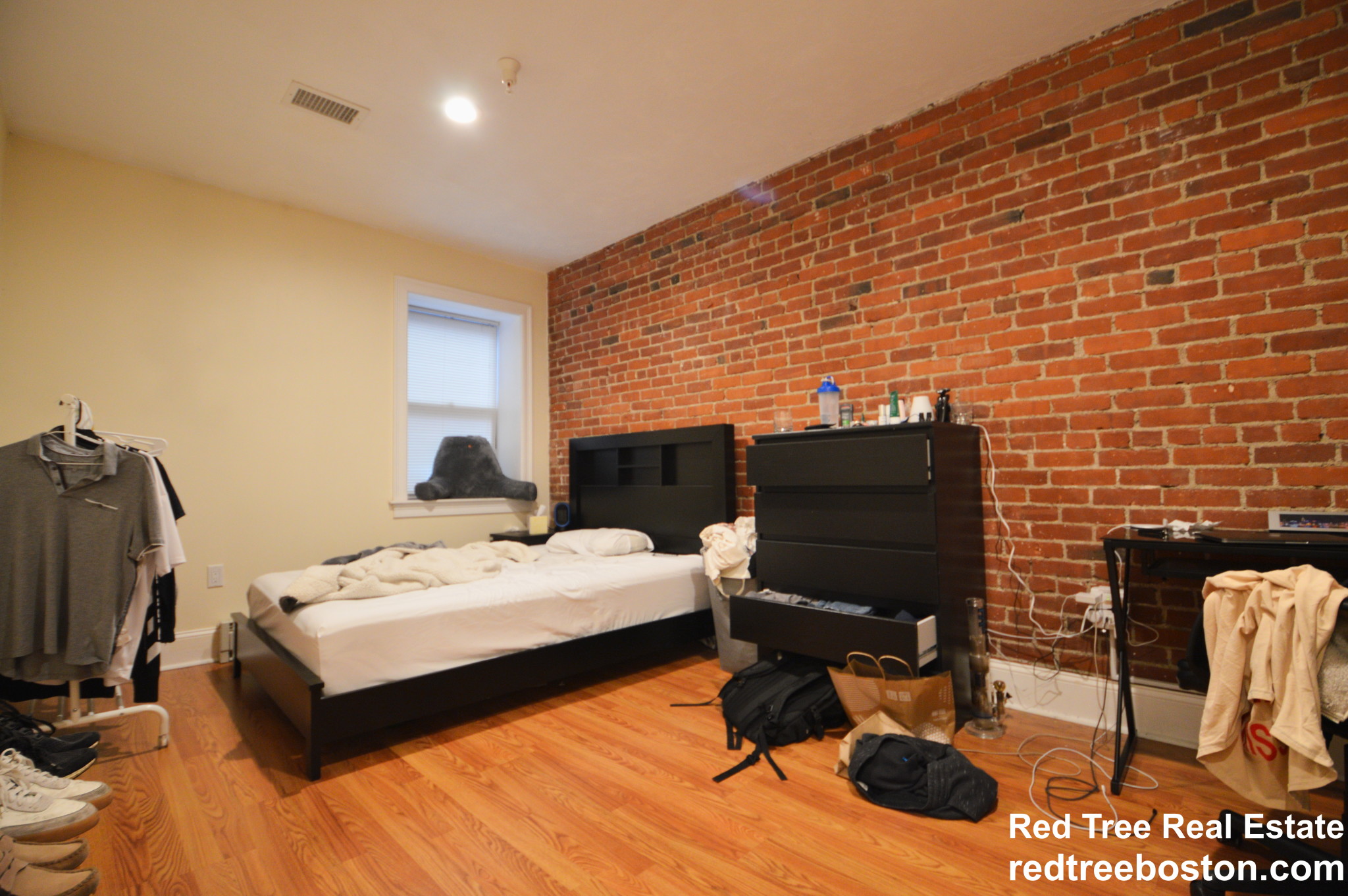 1203 Beacon St, Brookline