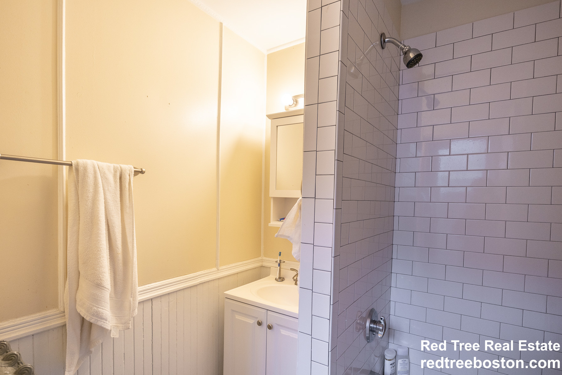 3 bed, 1 bath apartment for rent at 438 Meridian St Unit 3, East Boston — photo 10 of 17
