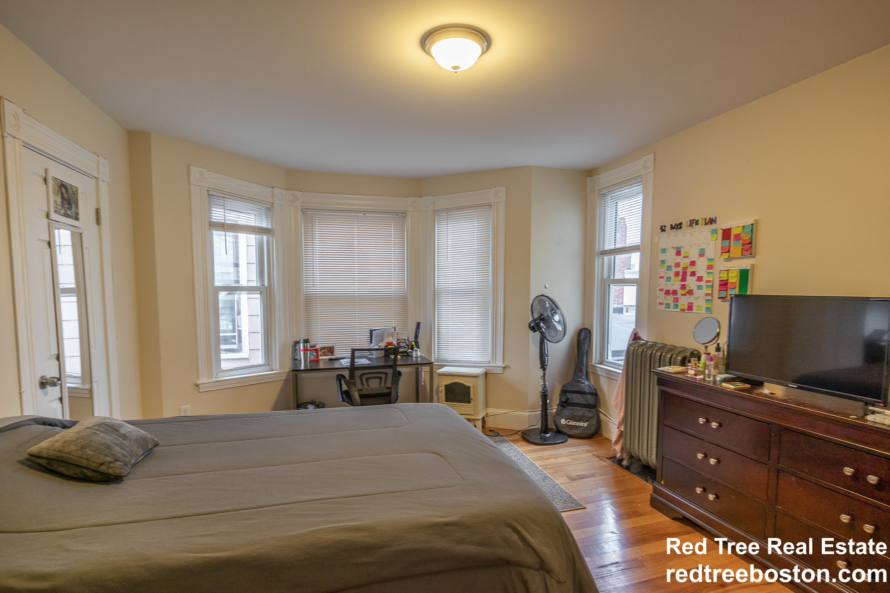 3 bed, 1 bath apartment for rent at 438 Meridian St Unit 3, East Boston — photo 13 of 17