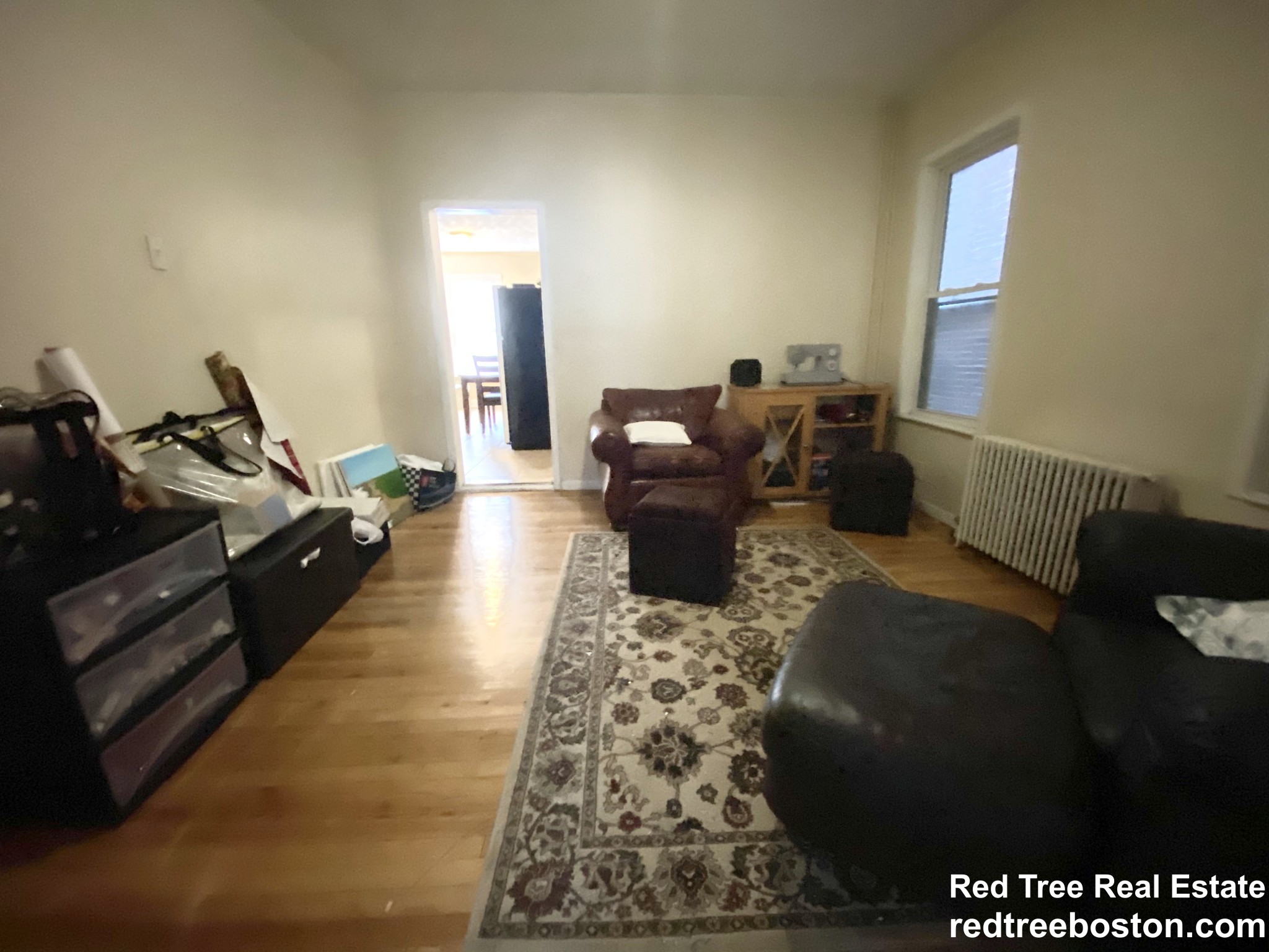 4 bed, 1 bath apartment for rent at 110 Paris St Unit 3, East Boston — photo 3 of 19