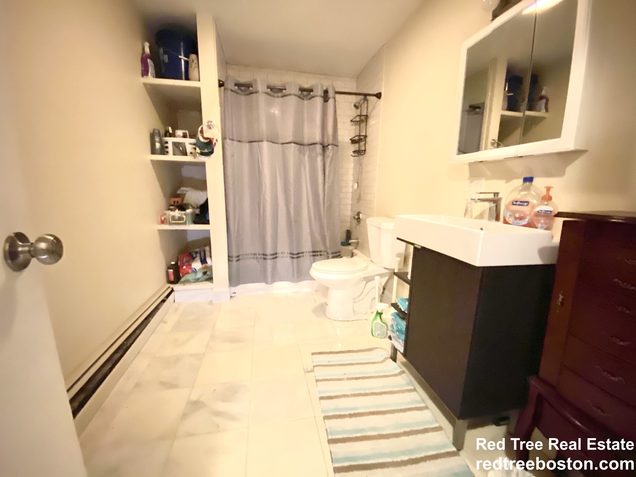 4 bed, 2 bath apartment for rent at 238 Everett St Unit 3, East Boston — photo 9 of 17