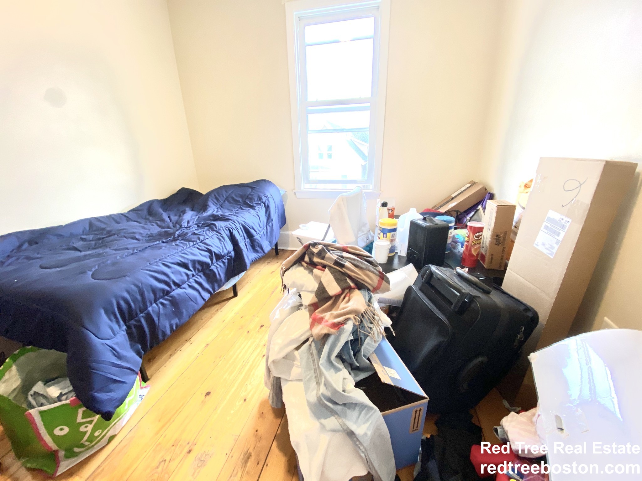 3 bed, 1 bath apartment for rent at 438 Meridian St Unit 3, East Boston — photo 2 of 17