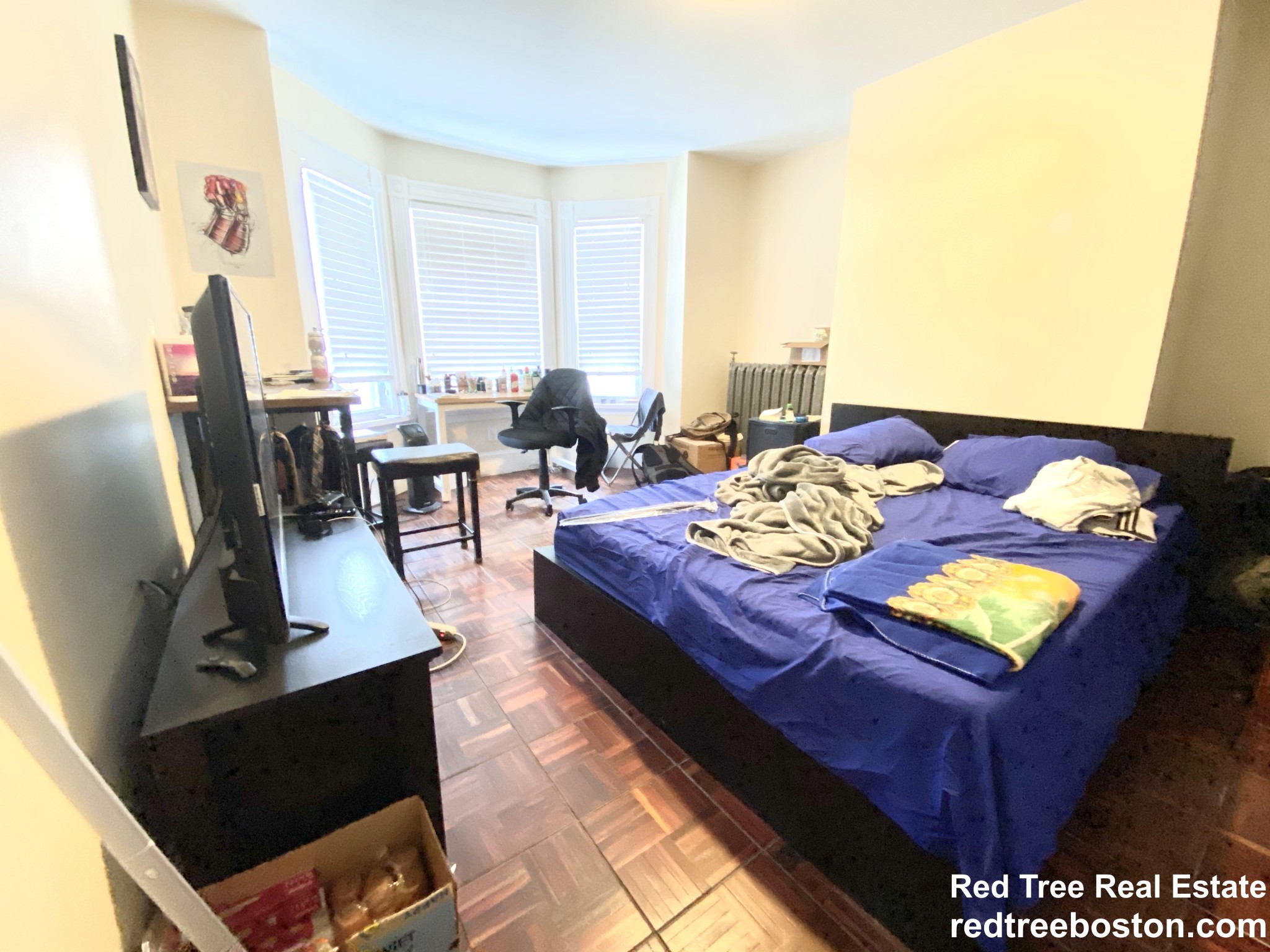 3 bed, 1 bath apartment for rent at 438 Meridian St Unit 3, East Boston — photo 9 of 17
