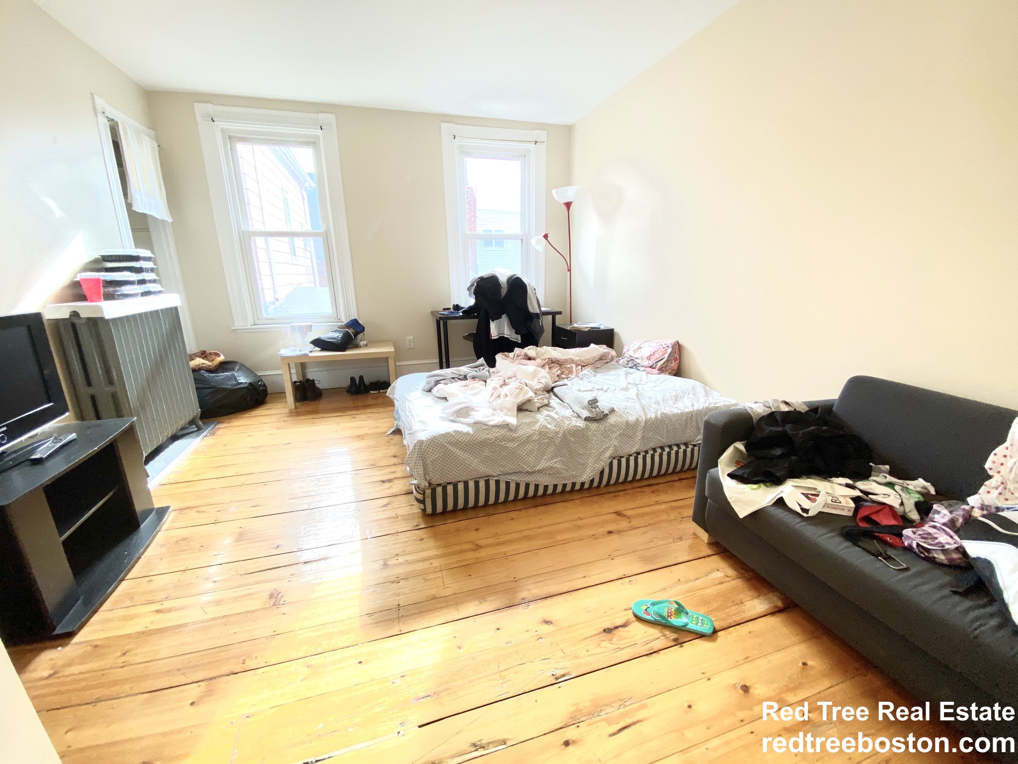 3 bed, 1 bath apartment for rent at 438 Meridian St Unit 3, East Boston — photo 5 of 17