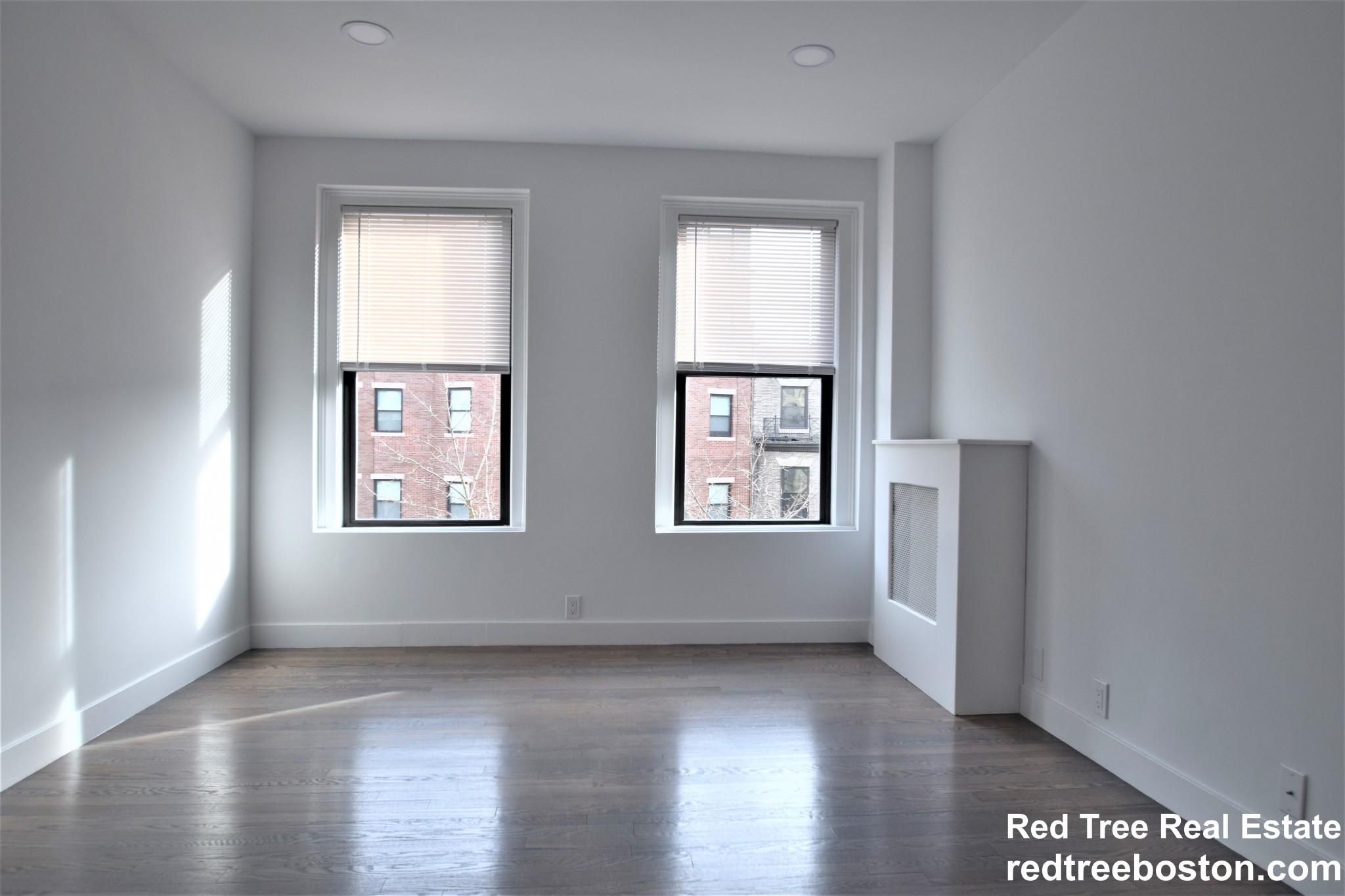 19 Peterborough St, Fenway