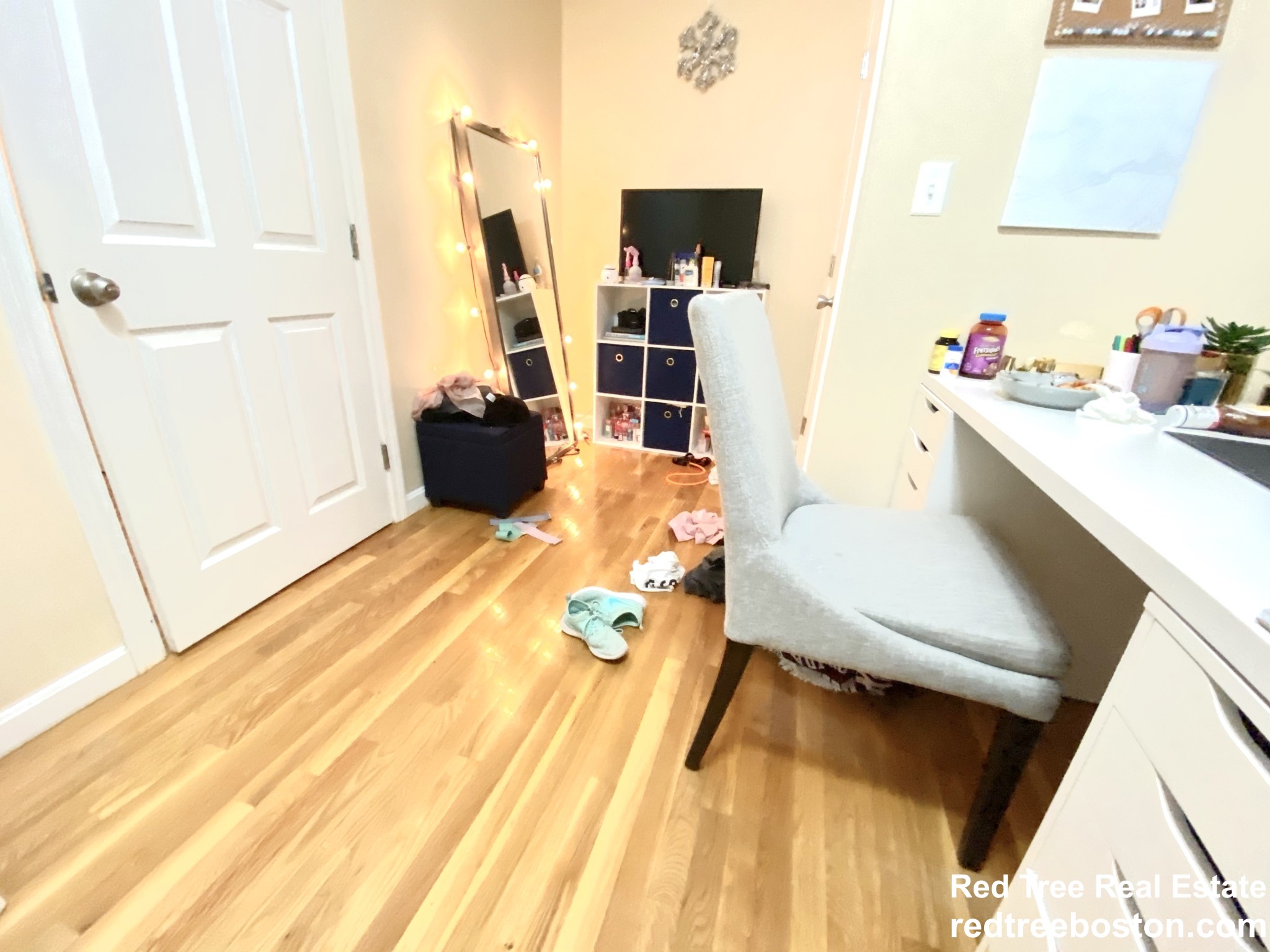 3 bed, 1 bath apartment for rent at 101 Falcon St Unit 1, East Boston — photo 2 of 13
