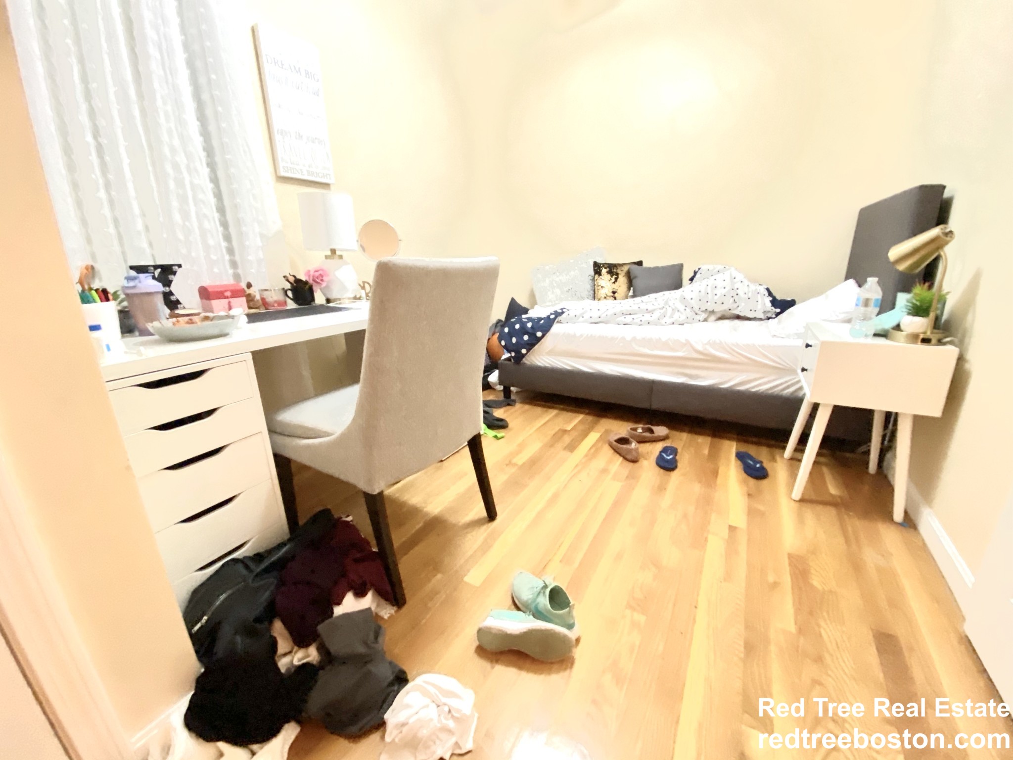 3 bed, 1 bath apartment for rent at 101 Falcon St Unit 1, East Boston — photo 7 of 13