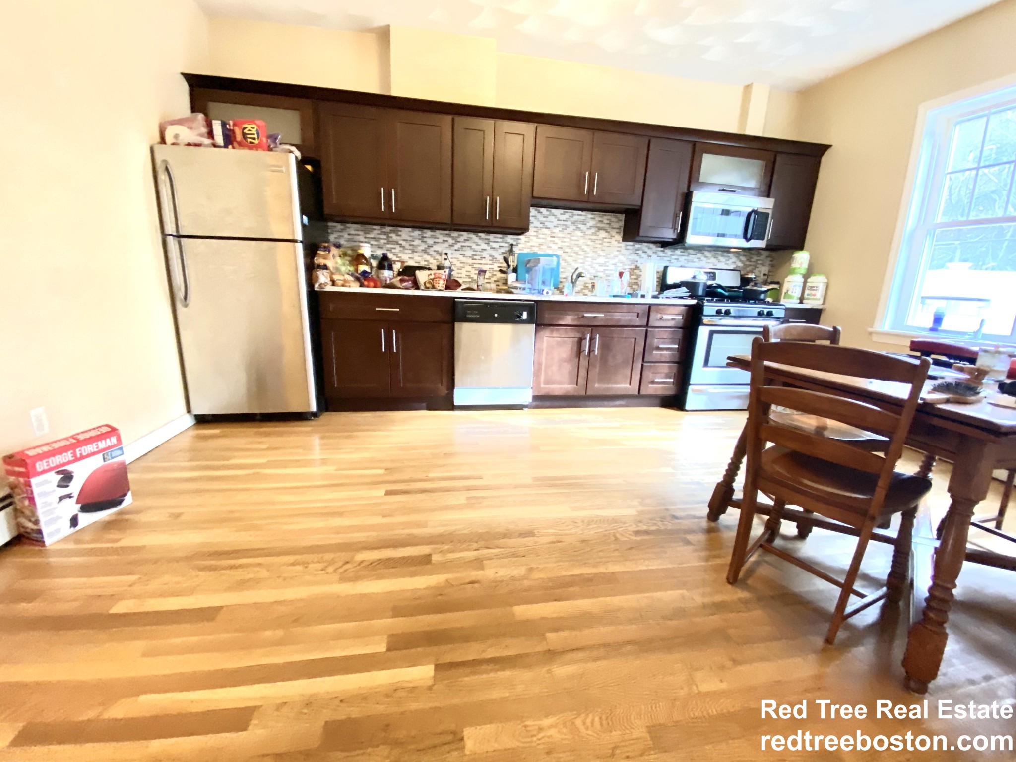 3 bed, 1 bath apartment for rent at 101 Falcon St Unit 1, East Boston — photo 1 of 13