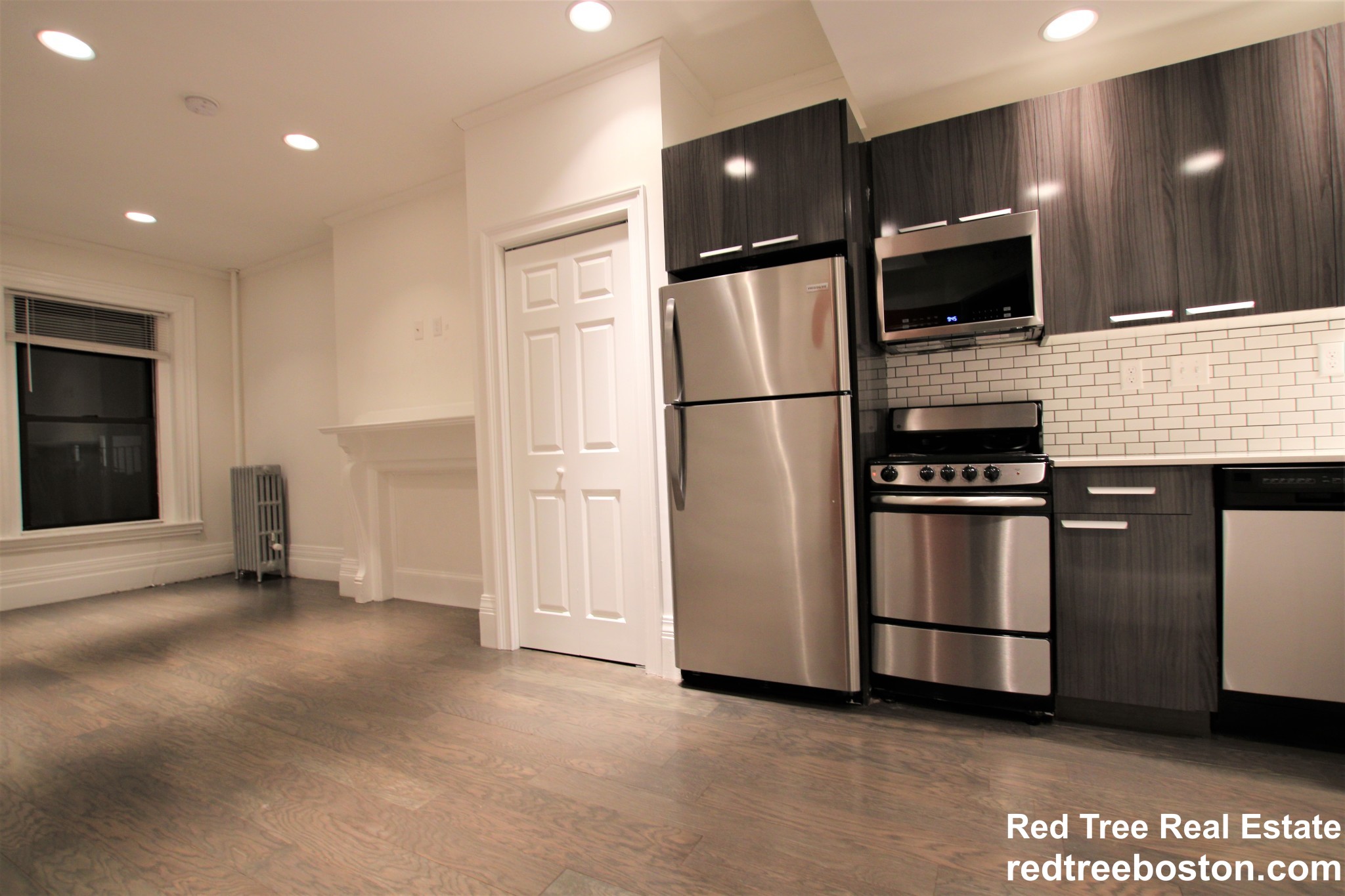 270 Newbury St, Back Bay
