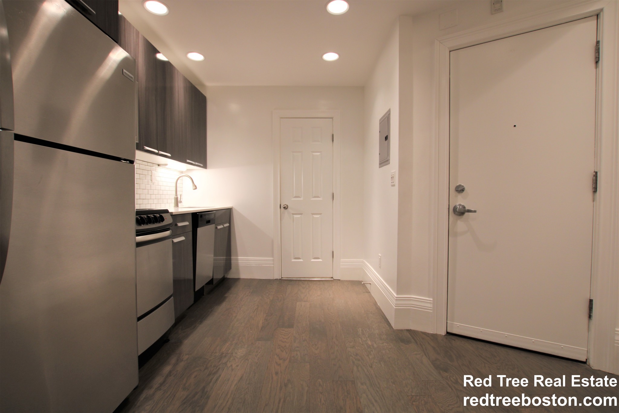 270 Newbury St, Back Bay