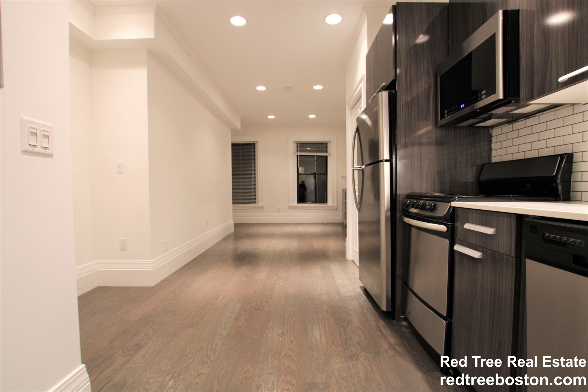 270 Newbury St, Back Bay