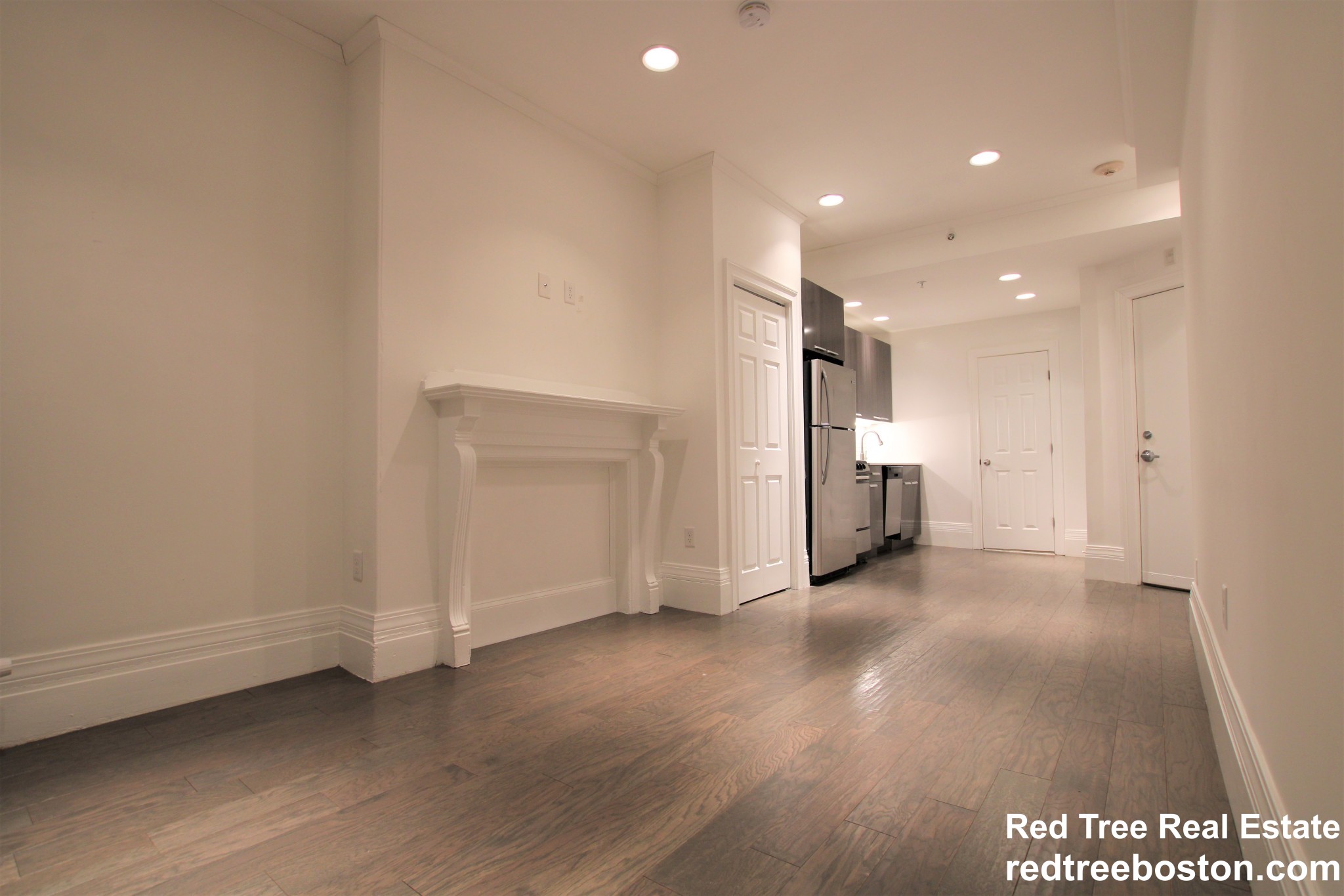 270 Newbury St, Back Bay