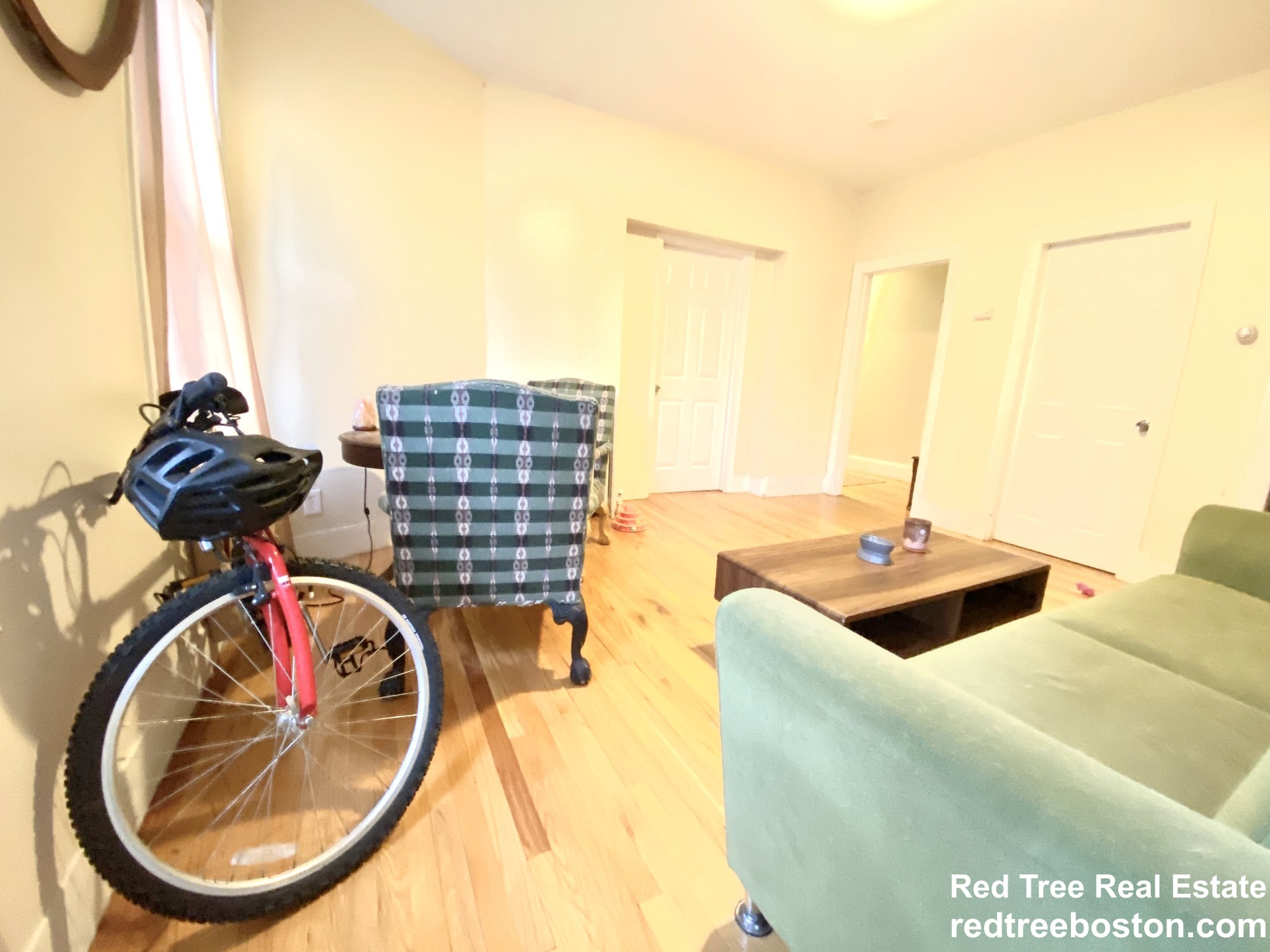 3 bed, 1 bath apartment for rent at 21 Monmouth St Unit 1, East Boston — photo 10 of 13