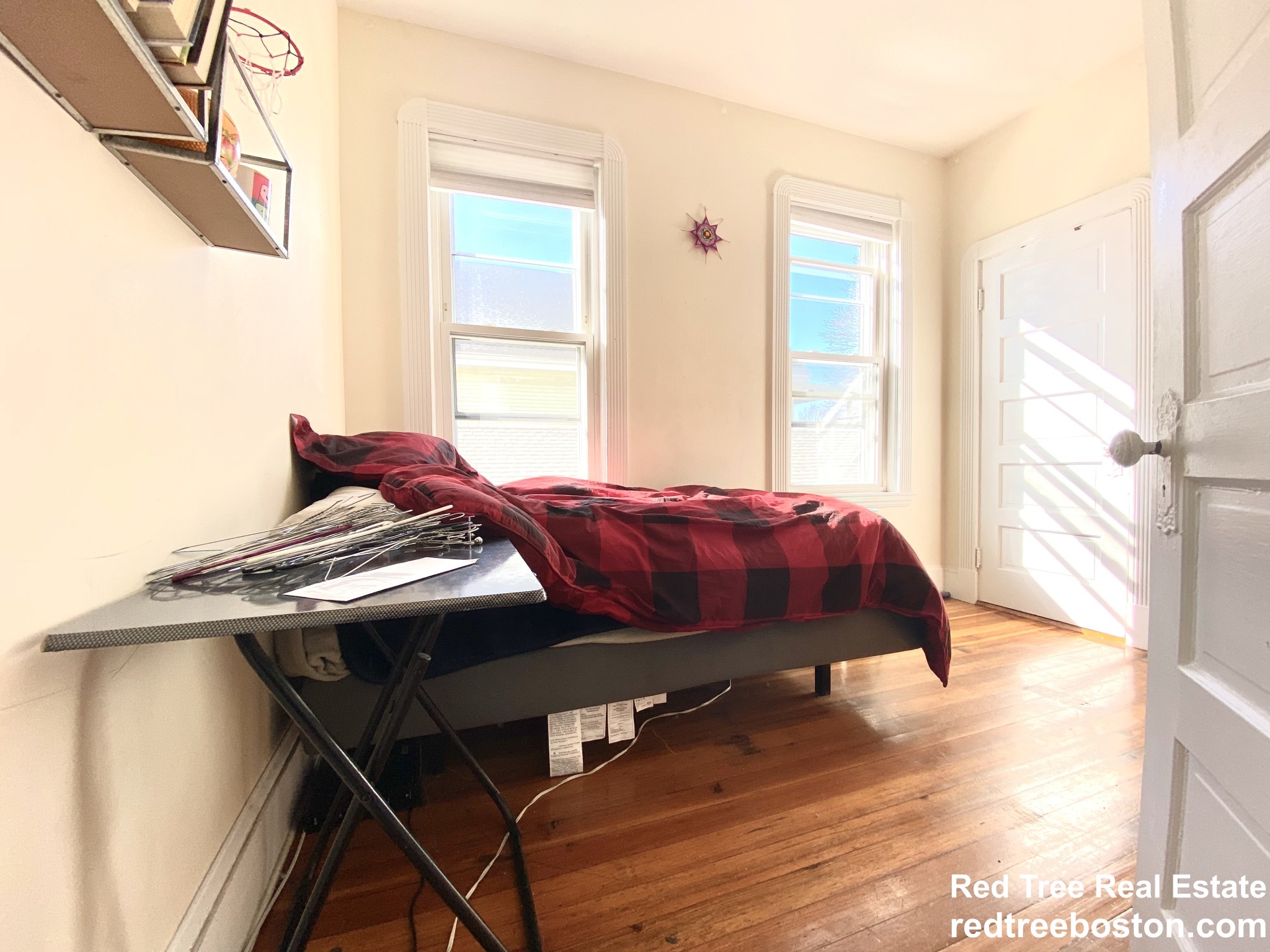4 bed, 1 bath apartment for rent at 756 Saratoga St Unit 3, East Boston — photo 8 of 14