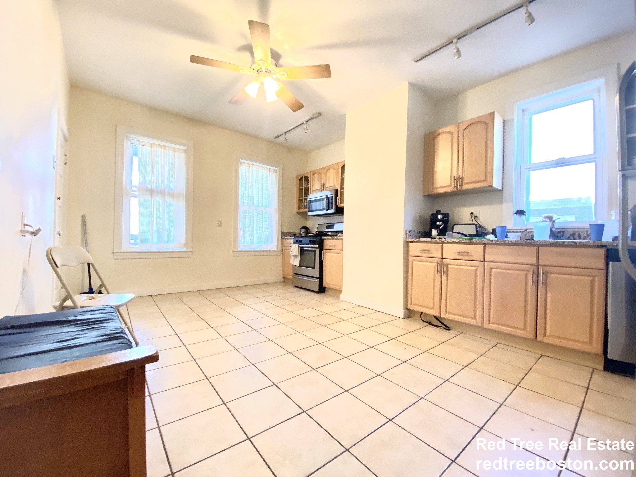 4 bed, 1 bath apartment for rent at 756 Saratoga St Unit 3, East Boston — photo 10 of 14