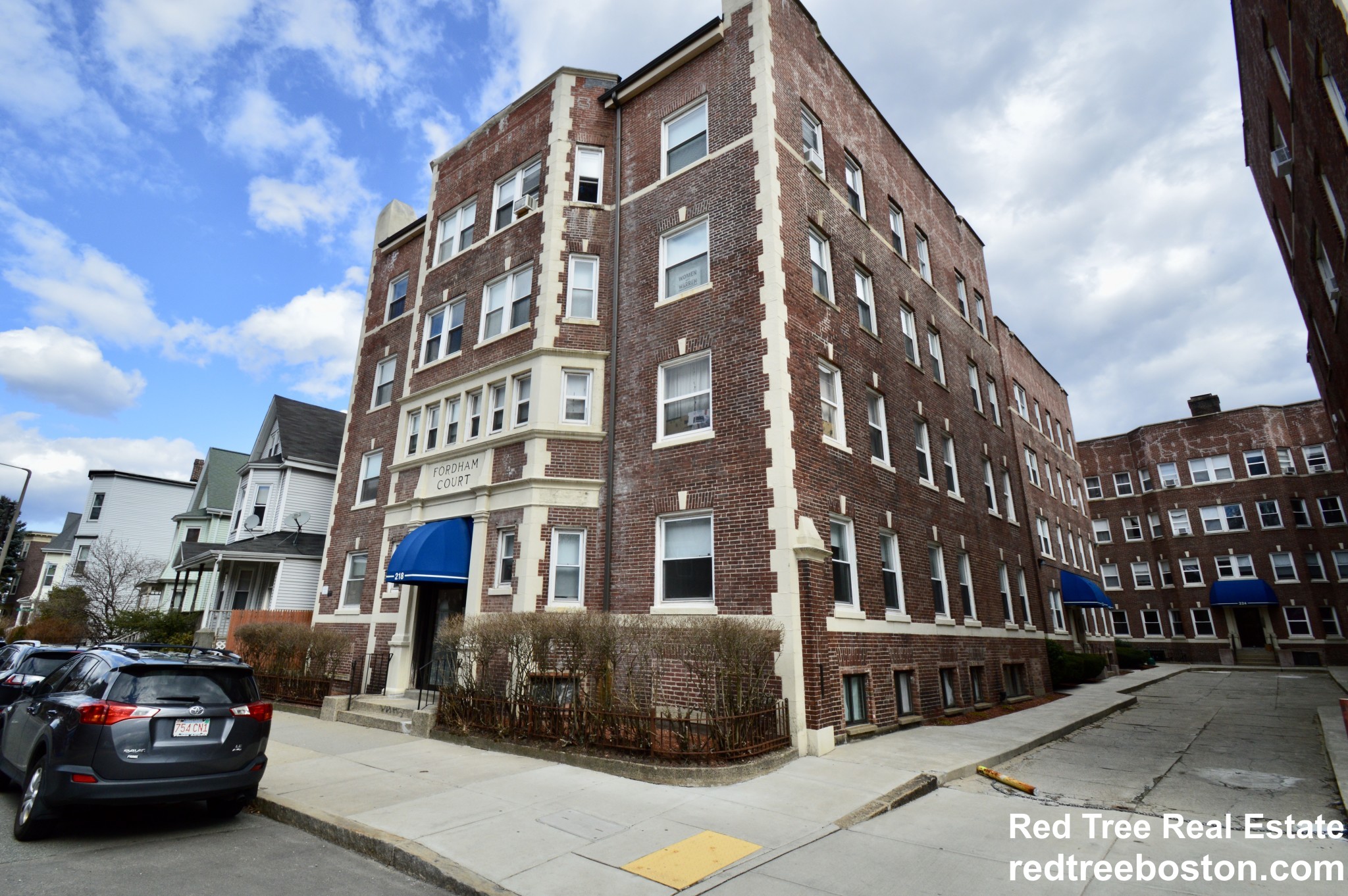 228 South St, Jamaica Plain