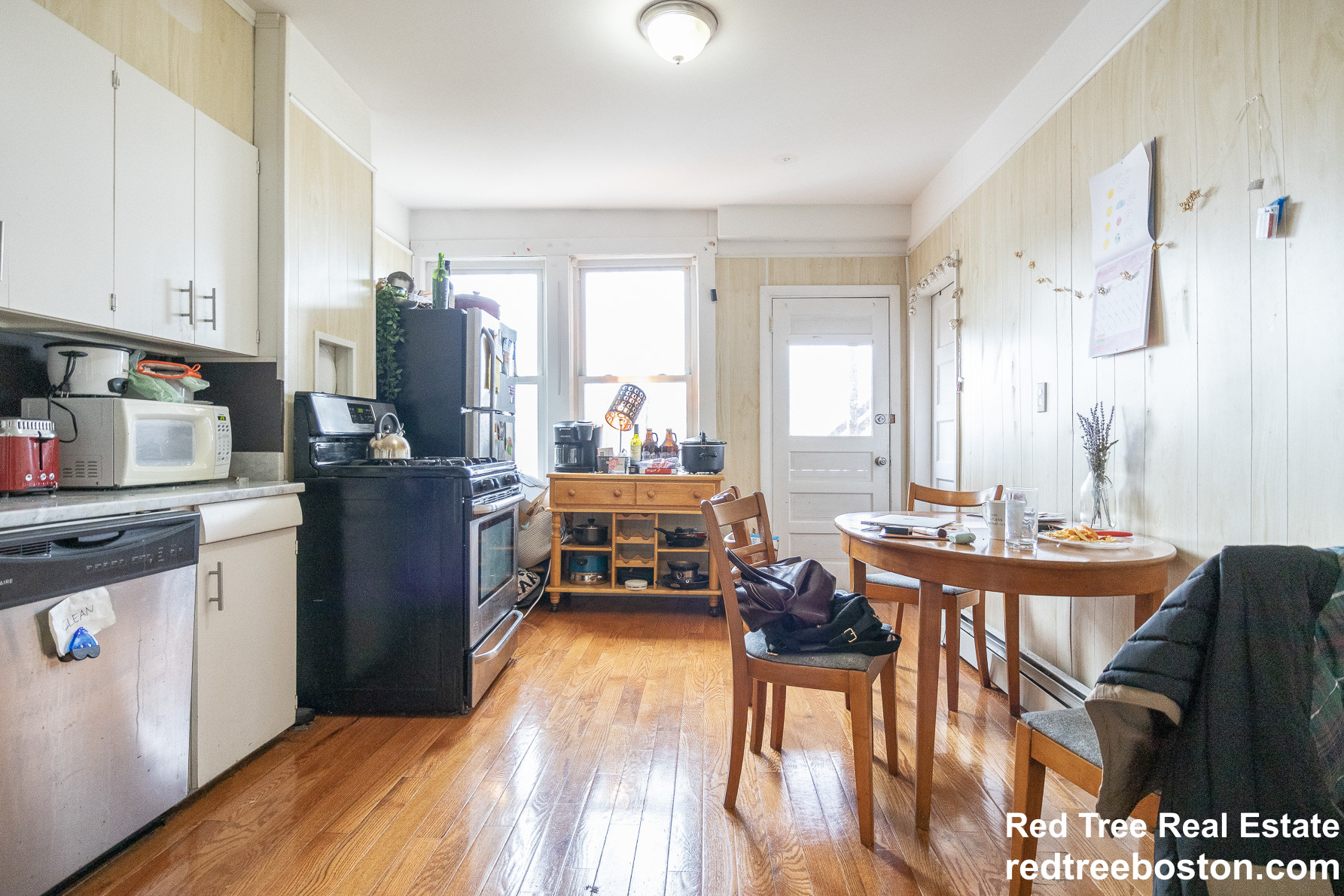 4 bed, 1 bath apartment for rent at 141 Cottage St Unit 3, East Boston — photo 1 of 7