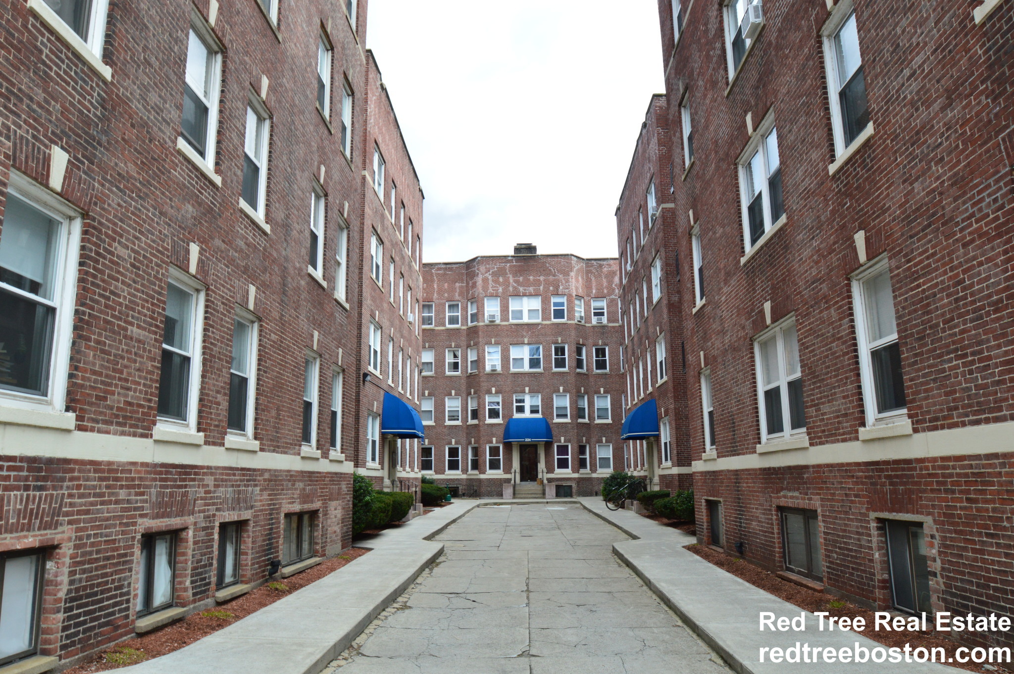 220 South St, Jamaica Plain