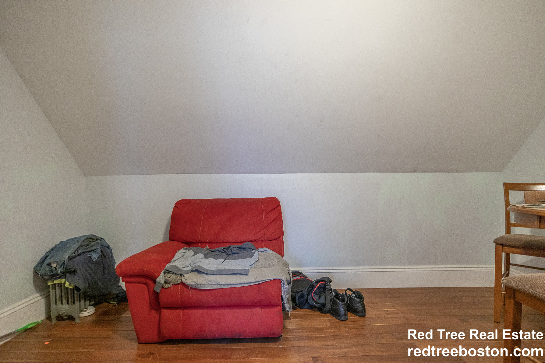 4 bed, 1 bath apartment for rent at 130 Wordsworth St Unit 3, East Boston — photo 13 of 16
