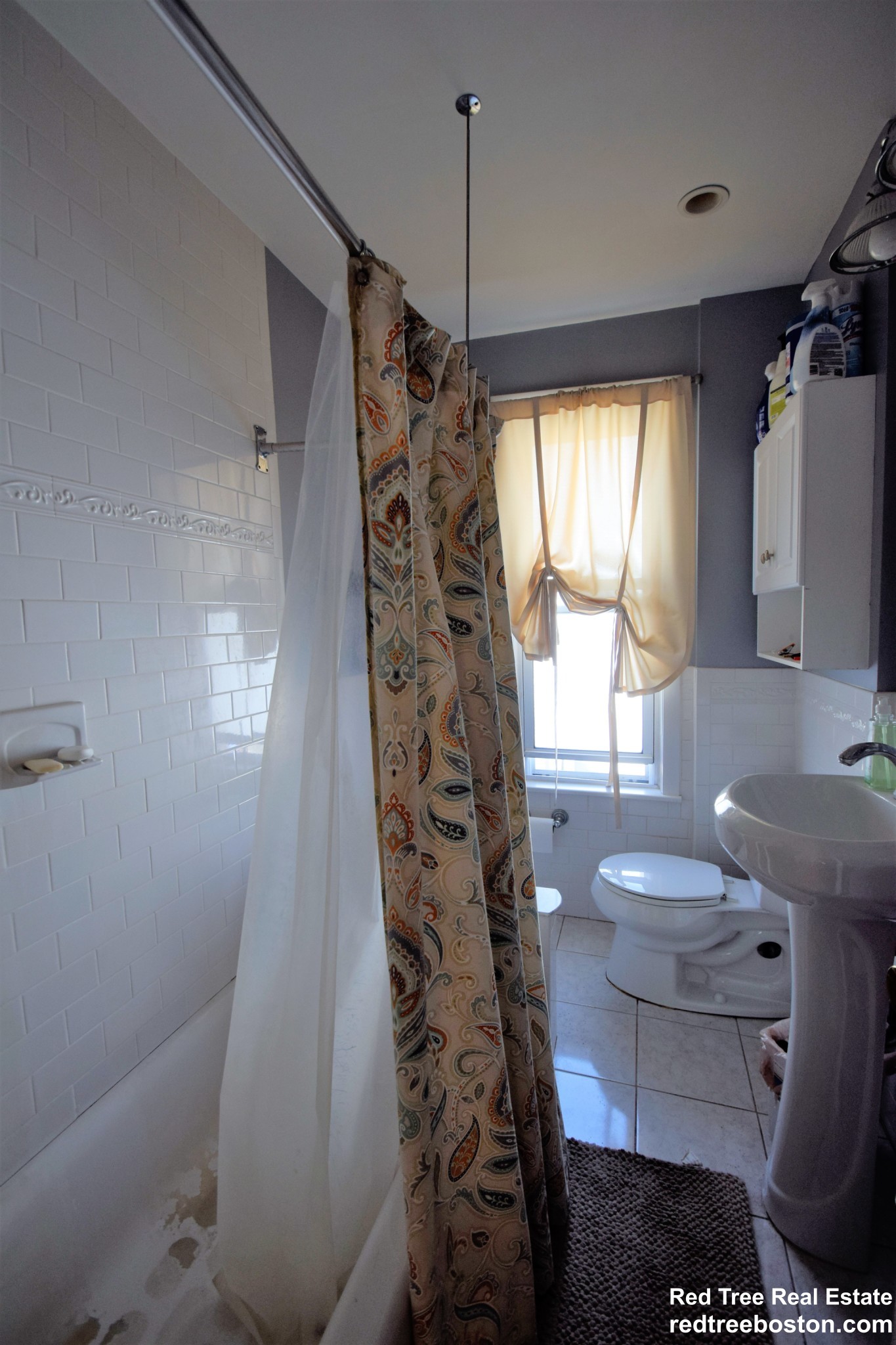 25 Oak Square Ave, Oak Square