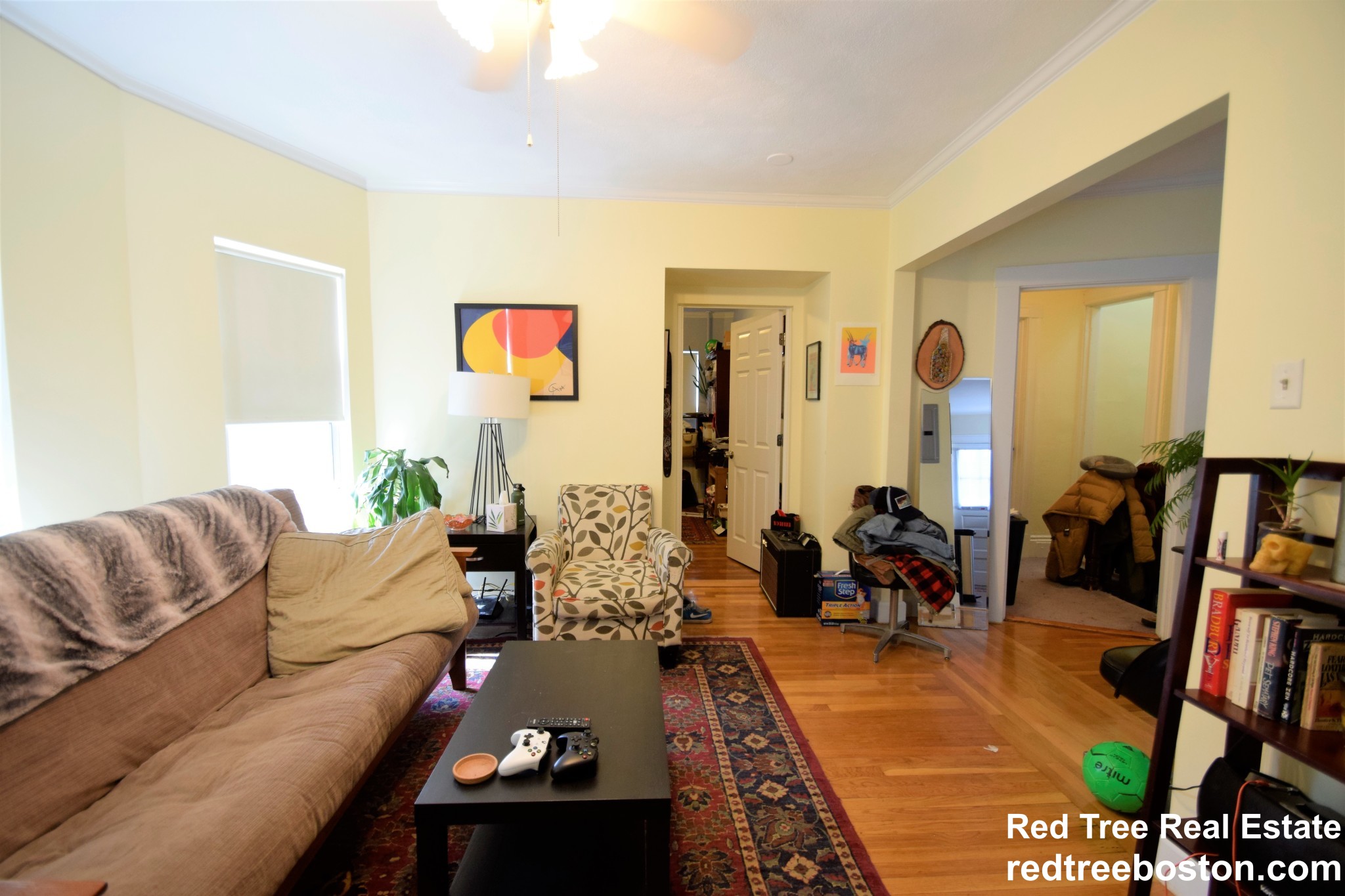 25 Oak Square Ave, Oak Square