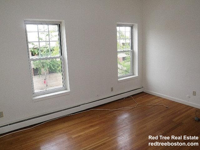 1315 Commonwealth Ave, Allston