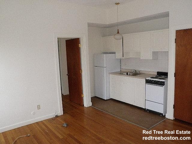 1315 Commonwealth Ave, Allston