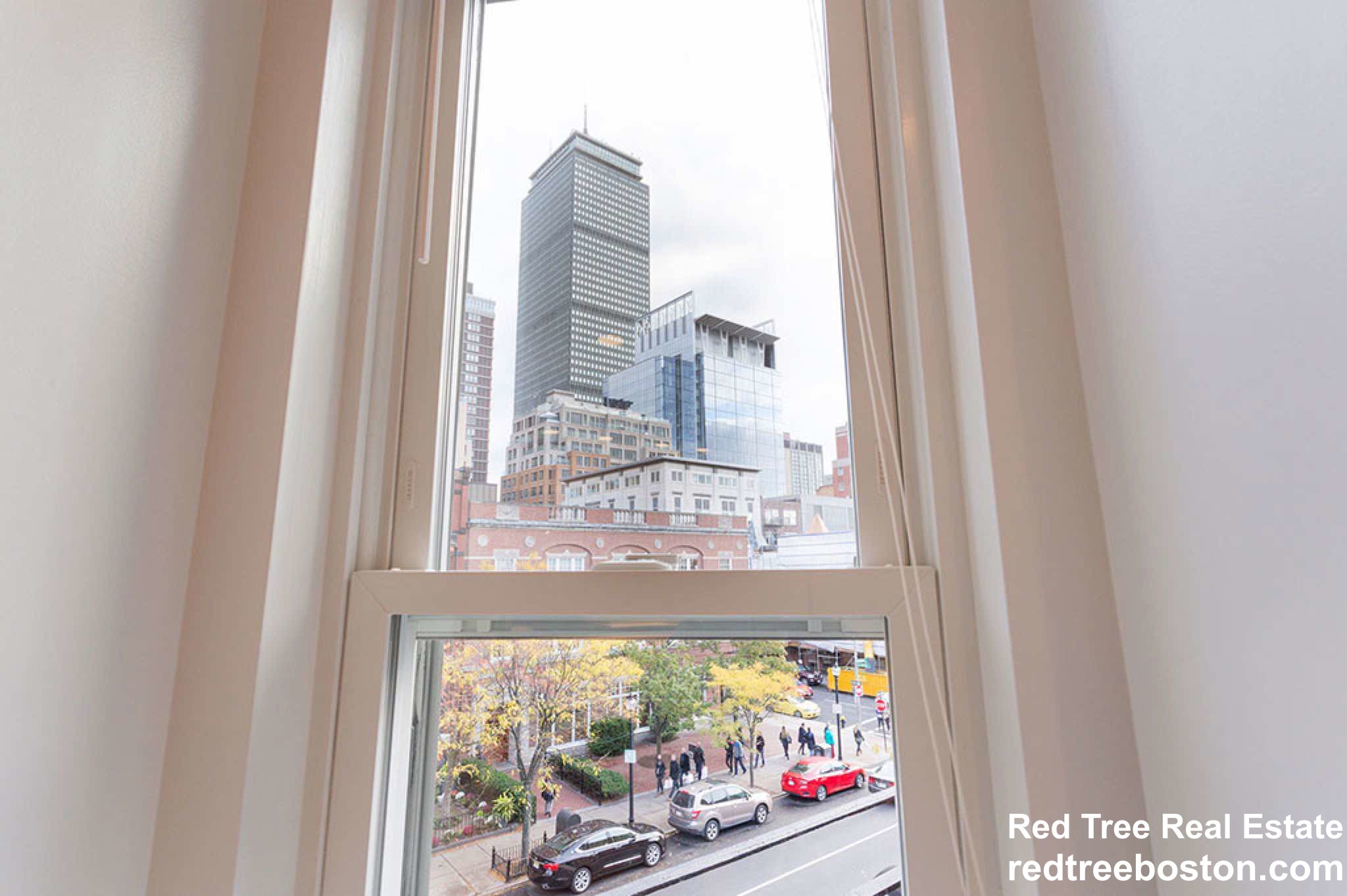 227 Newbury St, Back Bay